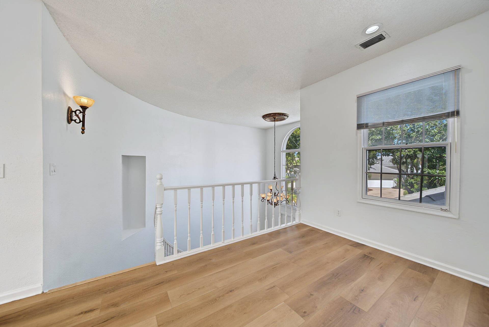 7756 Travelers Tree Drive, Boca Raton, FL 33433 Hallway 1