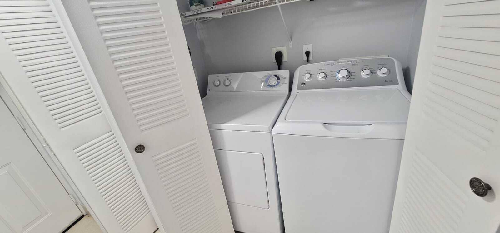 4021 SAN MARINO Boulevard, #206, West Palm Beach, West Palm Beach, FL 33409 Laundry