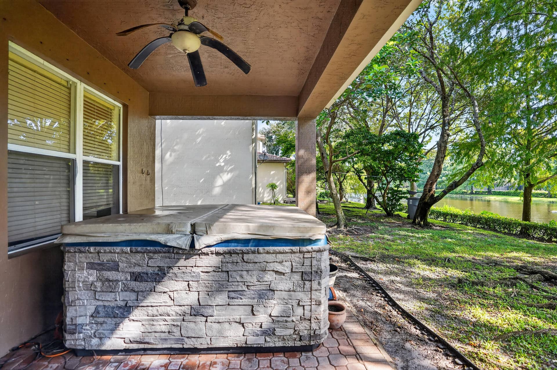 1036 Grove Park Circle, Boynton Beach, FL 33436 DSC01351