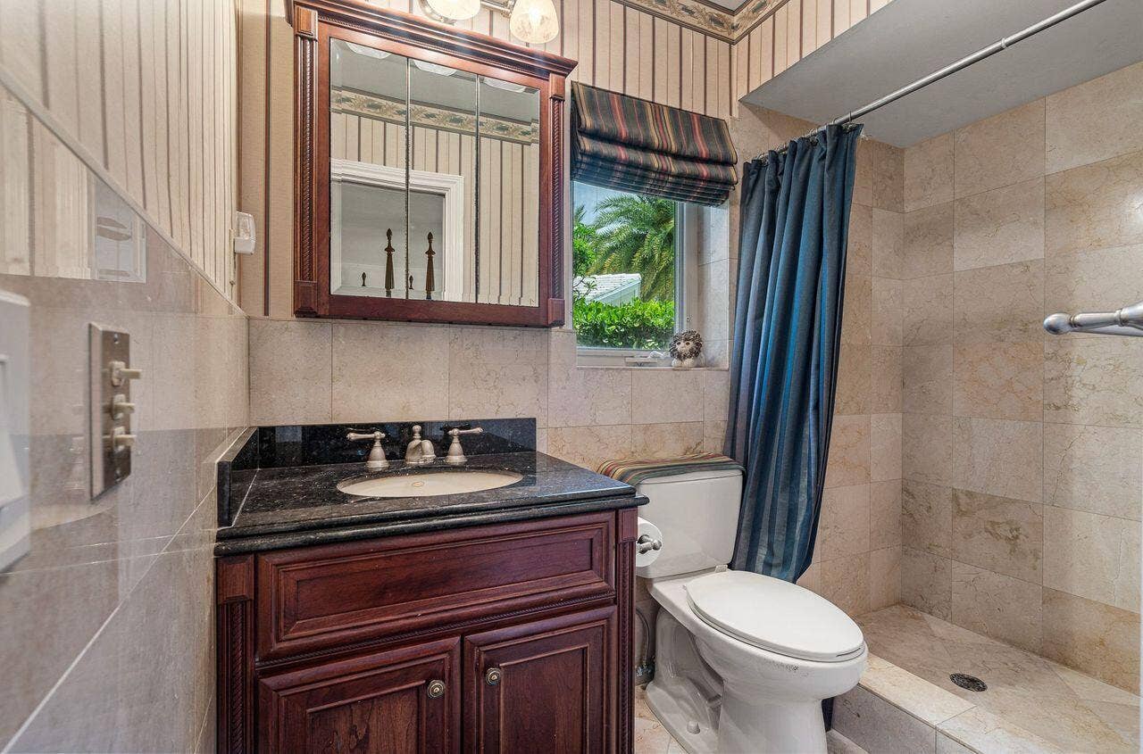 3rd Bath