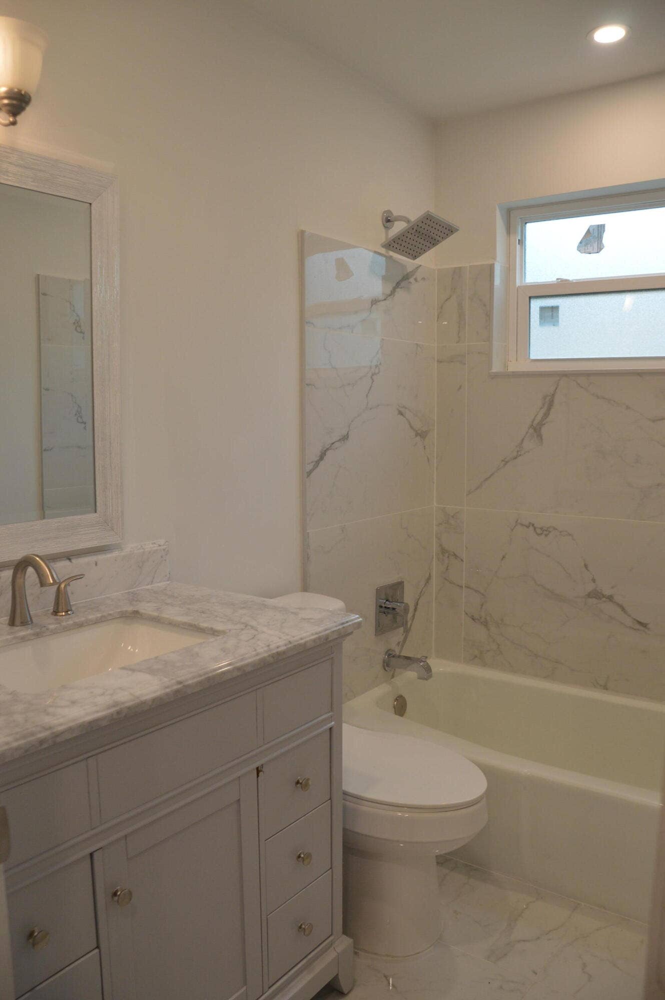 7900 NW 37TH Drive, #2, Coral Springs, FL 33065 Second Bath