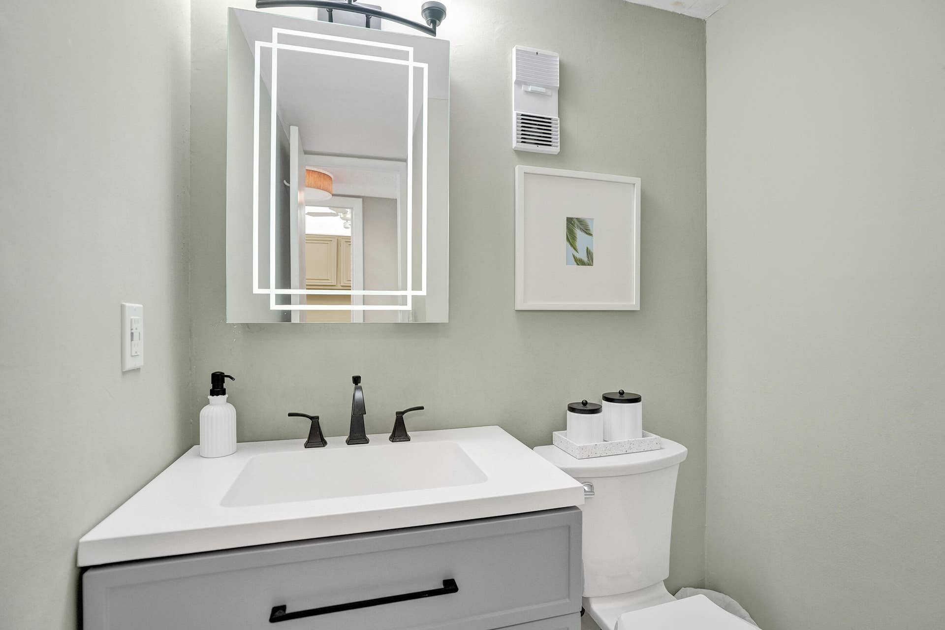 Convenient half bath /powder room