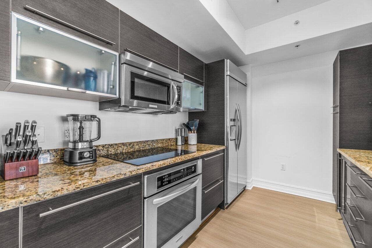 550 Okeechobee Boulevard, #1508, West Palm Beach, FL 33401 Kitchen, All Stainless Stel Appliances