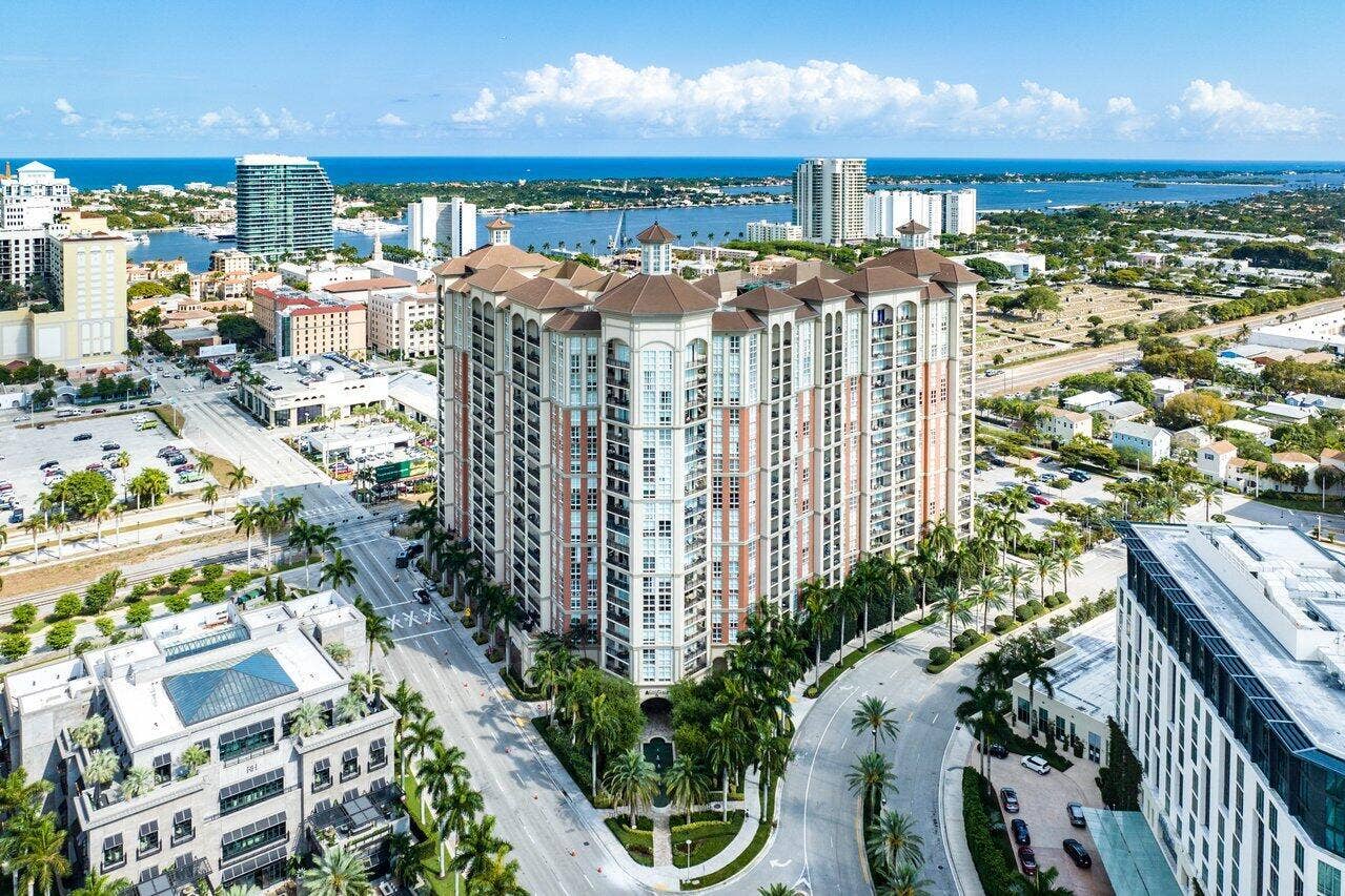 550 Okeechobee Boulevard, #1508, West Palm Beach, FL 33401 Close Proximity to Ocean Beaches