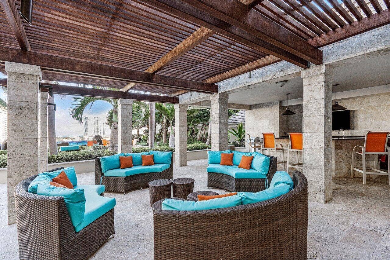 550 Okeechobee Boulevard, #1508, West Palm Beach, FL 33401 CPST 9th-Floor Summer Kitchen Pavilion