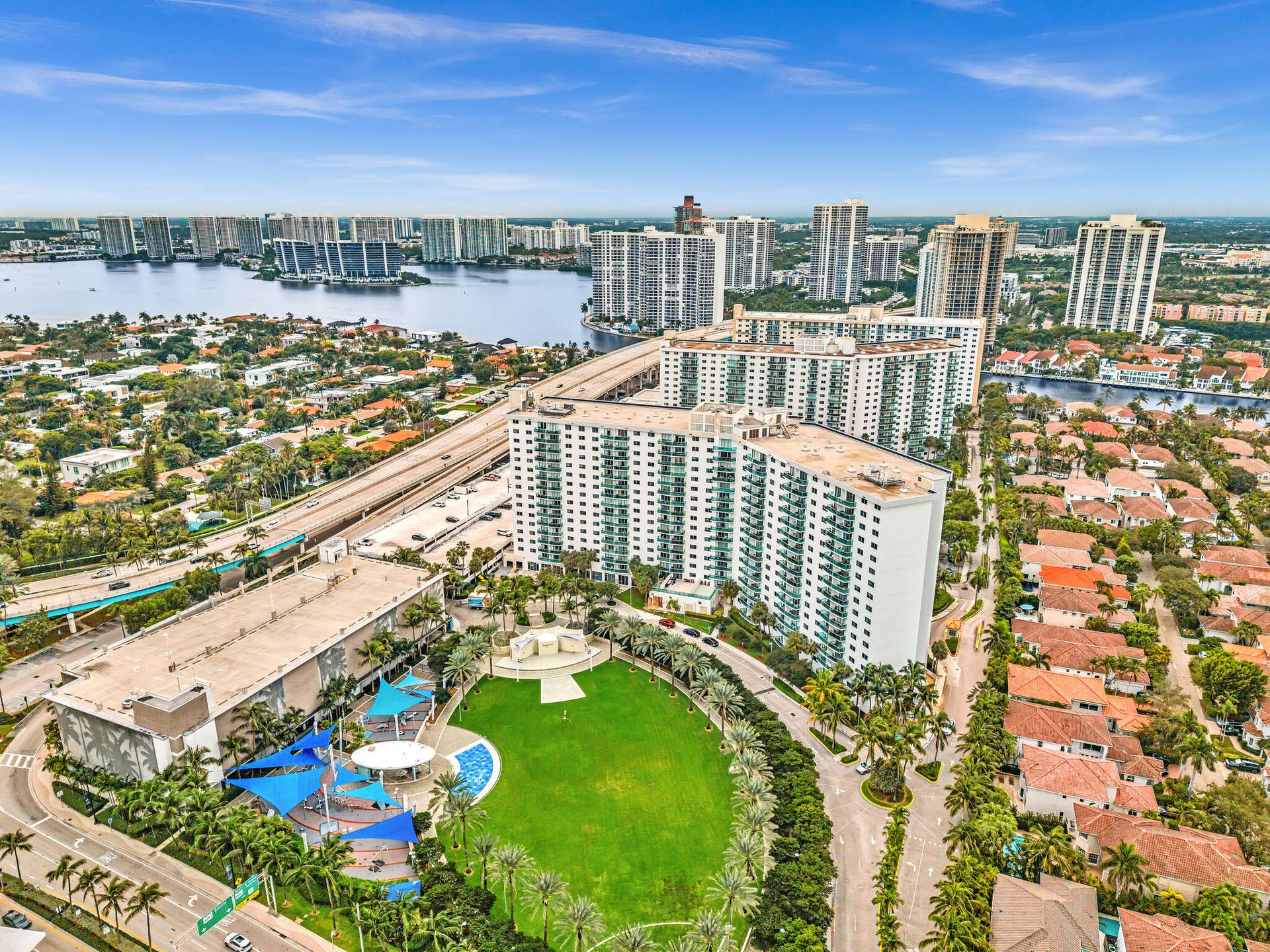 19390 COLLINS Avenue, #PH-6, Sunny Isles Beach, Sunny Isles Beach, FL 33160 DJI_20261007172620_0142_D