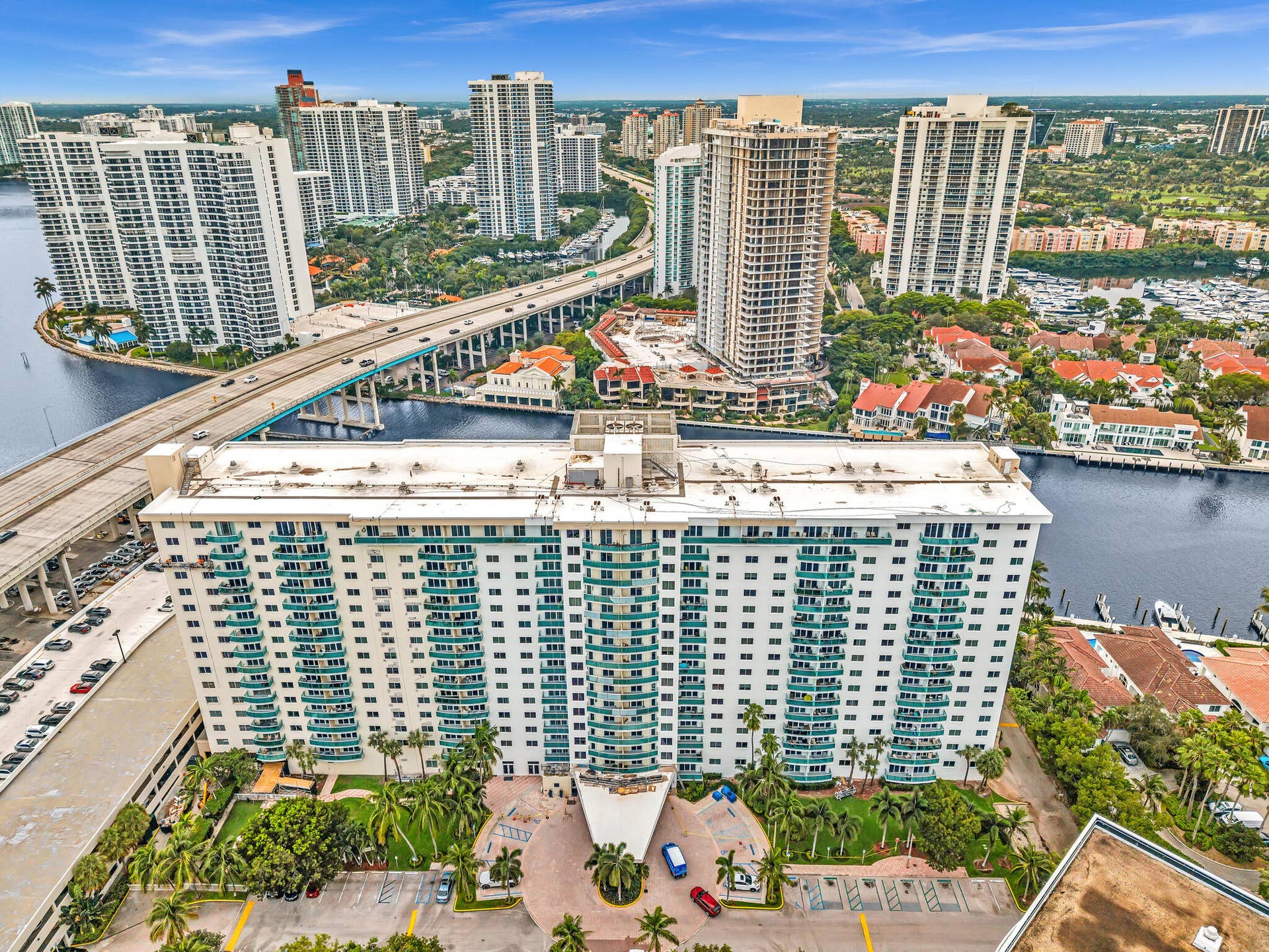 19390 COLLINS Avenue, #PH-6, Sunny Isles Beach, Sunny Isles Beach, FL 33160 DJI_20261007172700_0147_D