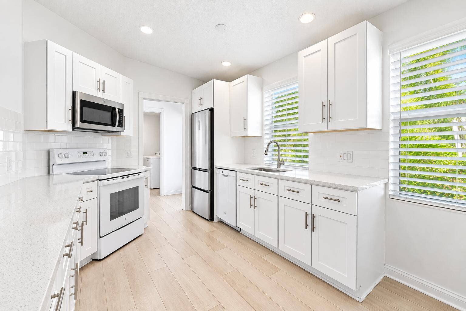 8282 Old Forest Road, Palm Beach Gardens, FL 33410 Great Sized Kitchen