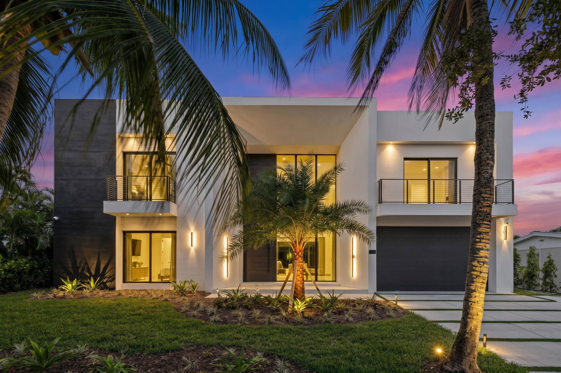 4730 NE 22ND Avenue, Lighthouse Point, FL 33064 KC-3-twilight-print
