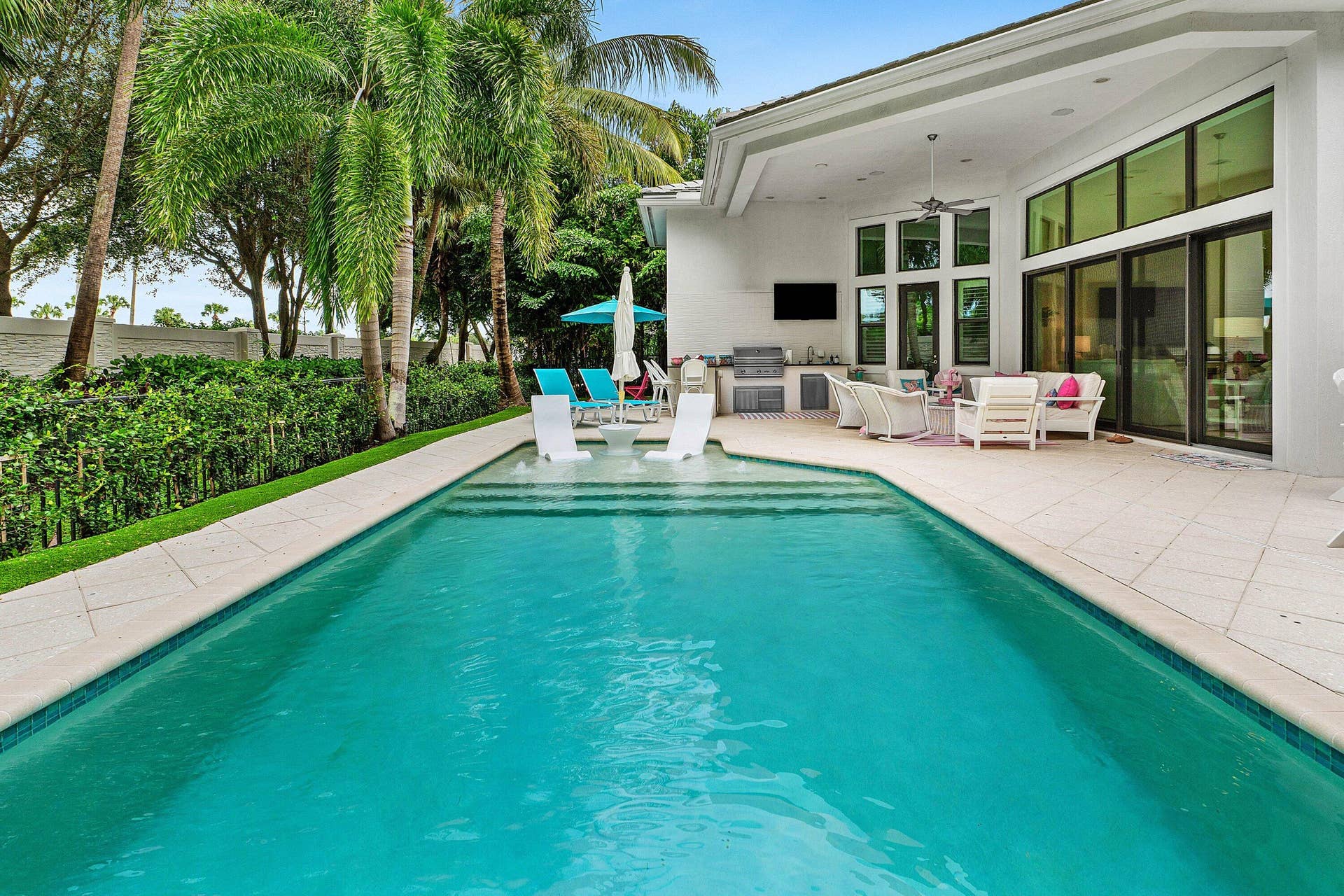 2531 NW 75th Street, Boca Raton, FL 33496 Pool