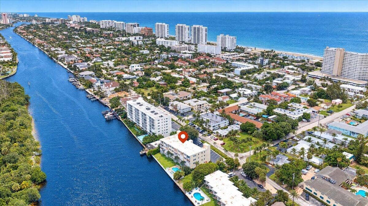 333 NE 19TH Avenue, #203, Deerfield Beach, FL 33441 32-DJI_20261008032627_0795_D_batchlook