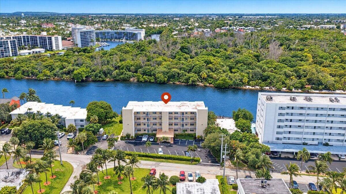 333 NE 19TH Avenue, #203, Deerfield Beach, FL 33441 27-DJI_20261008032447_0770_D_batchlook