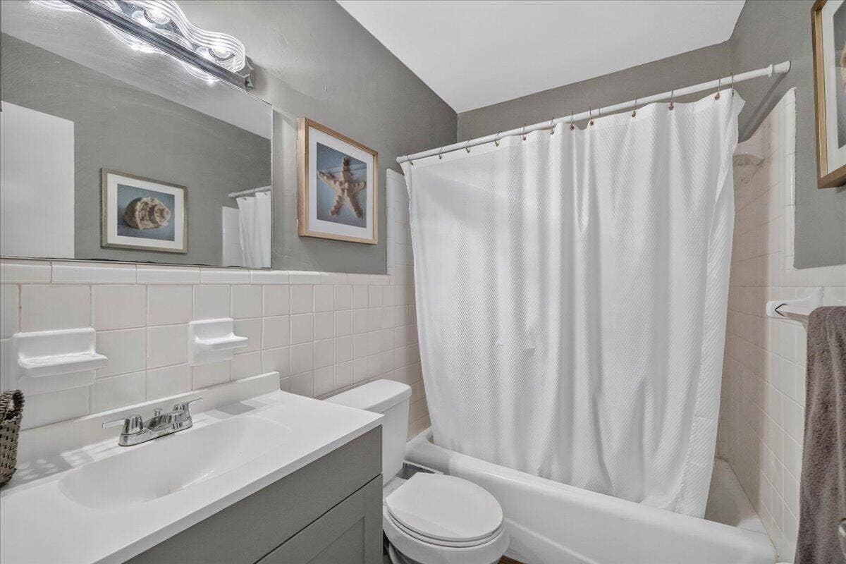 333 NE 19TH Avenue, #203, Deerfield Beach, FL 33441 19-8I8A0066