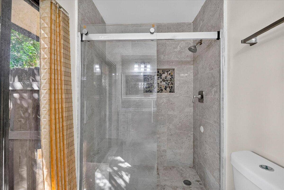 572 SW 28TH Avenue, Delray Beach, Delray Beach, FL 33445 18-021_8I8A0452