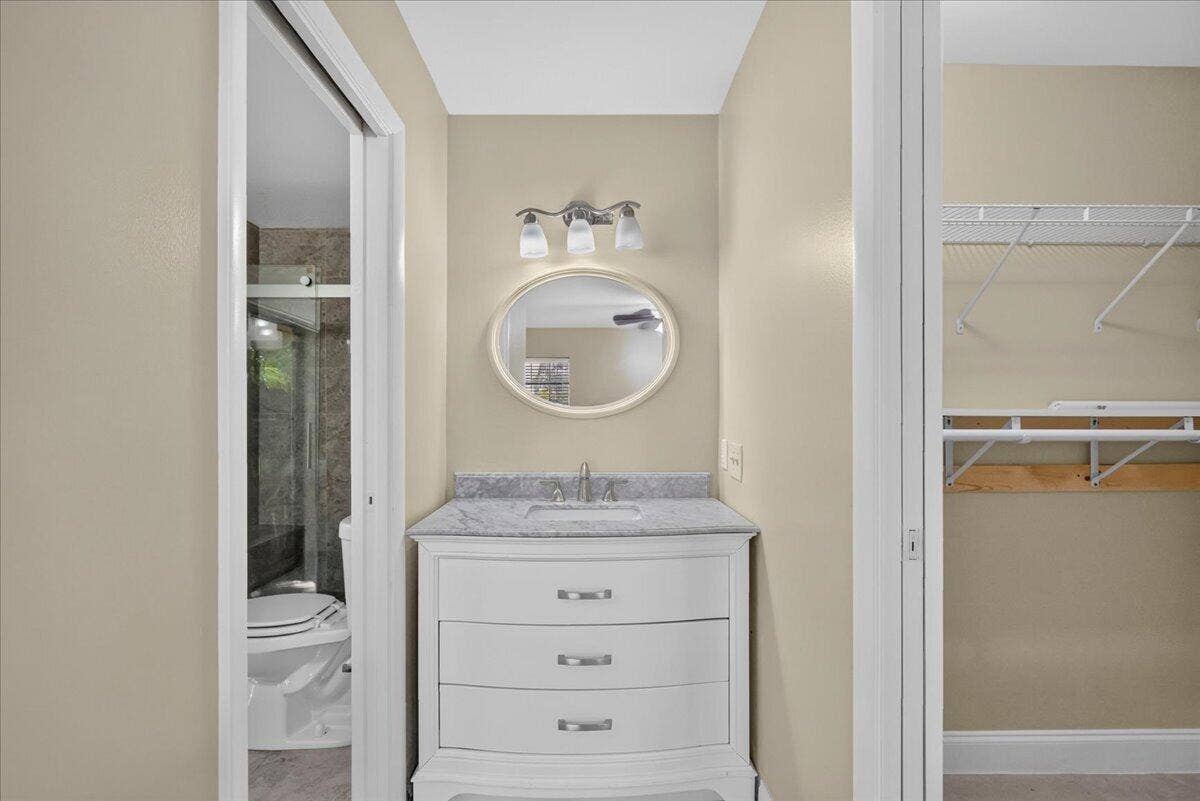 572 SW 28TH Avenue, Delray Beach, Delray Beach, FL 33445 16-018_8I8A0437