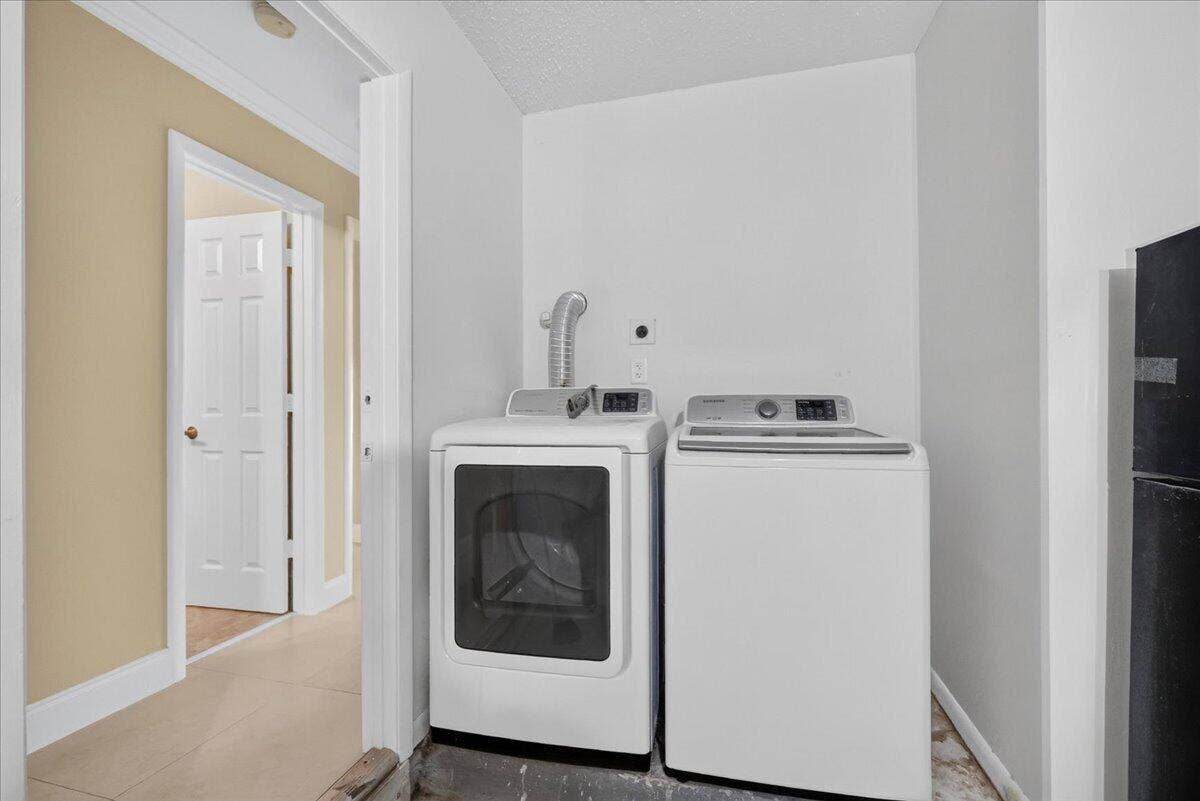 572 SW 28TH Avenue, Delray Beach, Delray Beach, FL 33445 26-023_8I8A0462