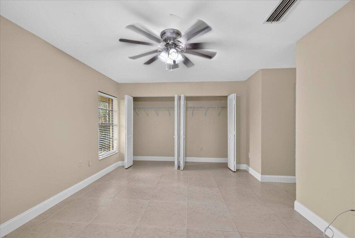 572 SW 28TH Avenue, Delray Beach, Delray Beach, FL 33445 14-015_8I8A0422