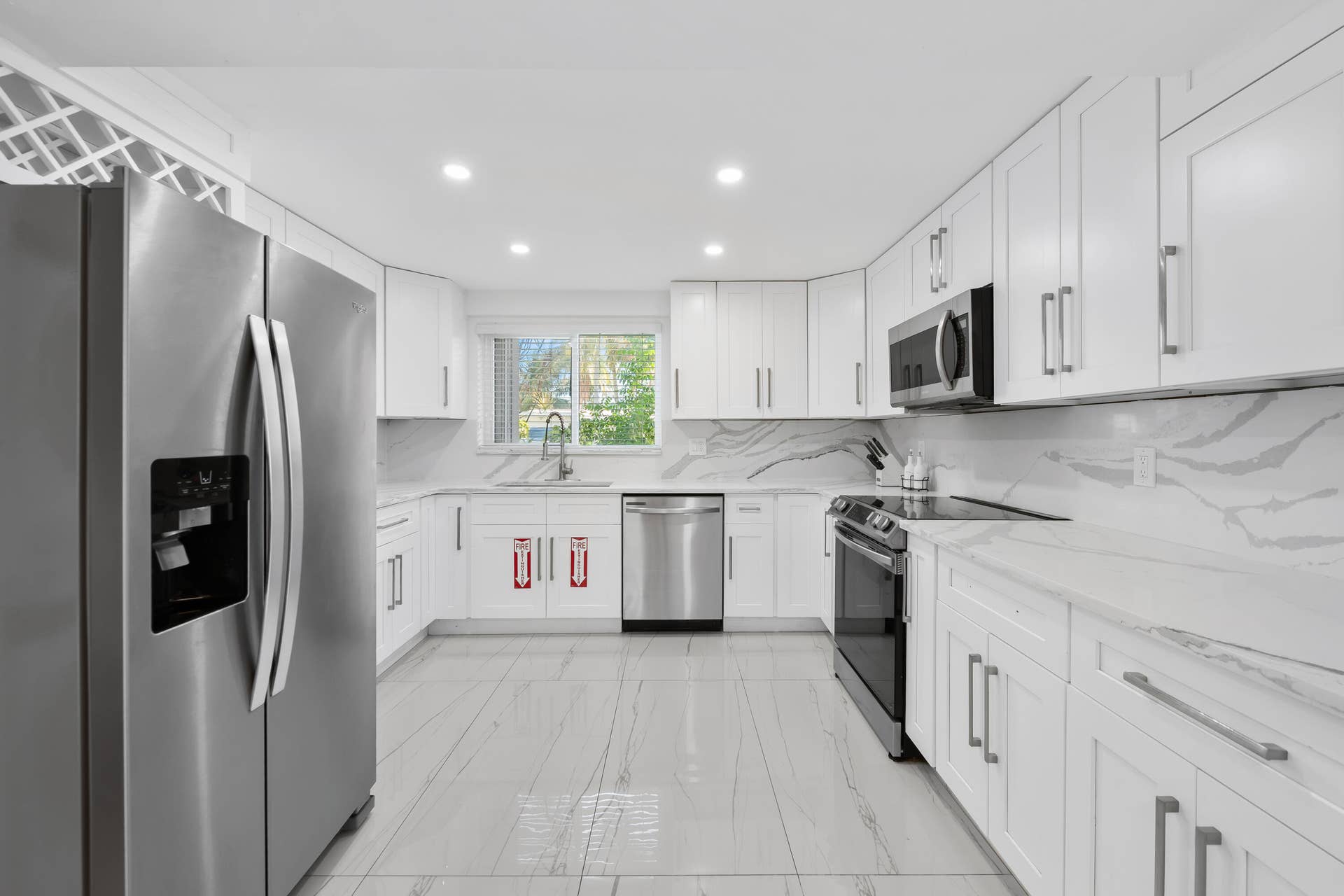 2531 KEY LARGO Lane, Fort Lauderdale, FL 33312 DSC_7500