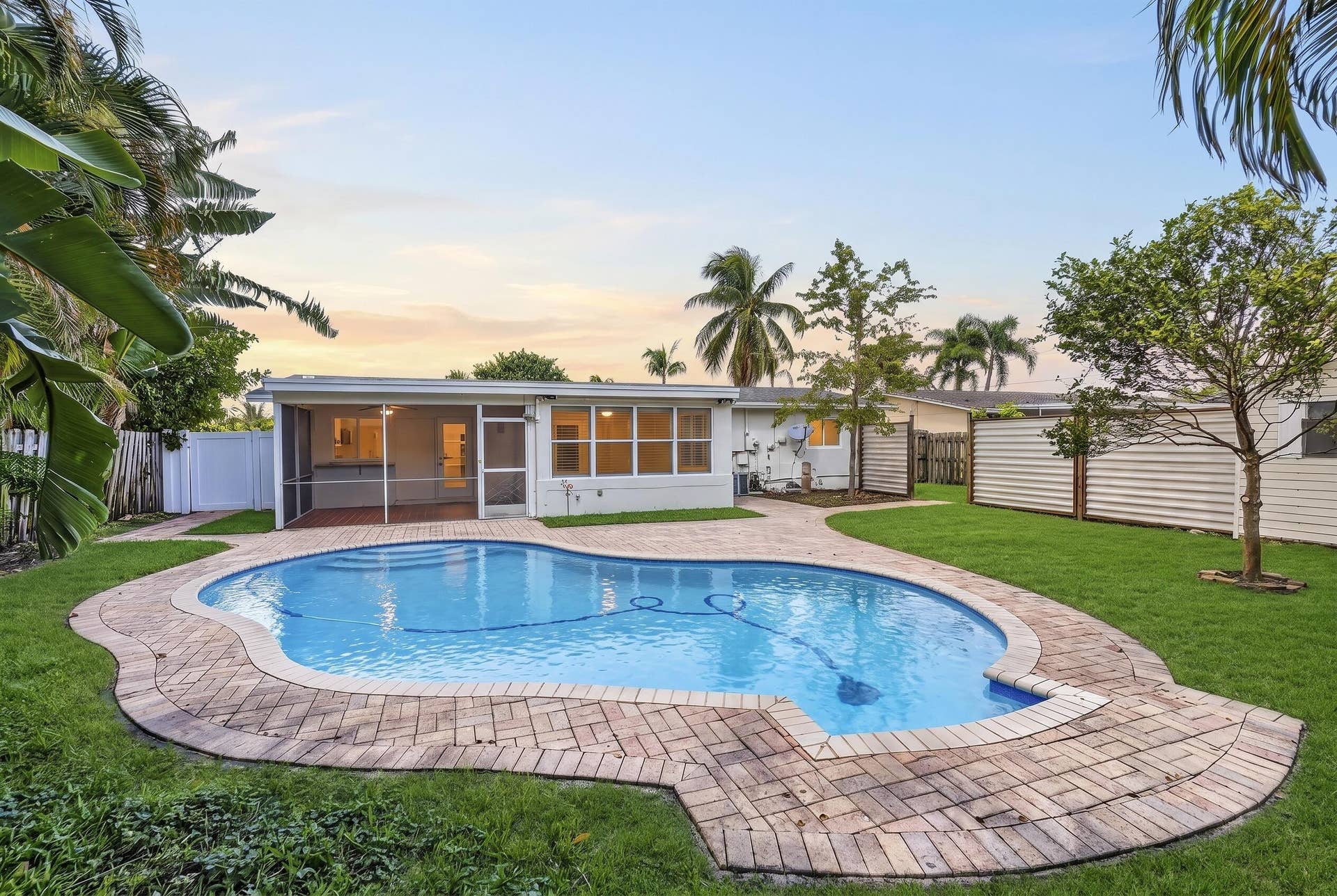 300 SE 11TH Court, Deerfield Beach, Deerfield Beach, FL 33441 060_8I8A0962_TWILIGHT-SOFT-GRASS-AI