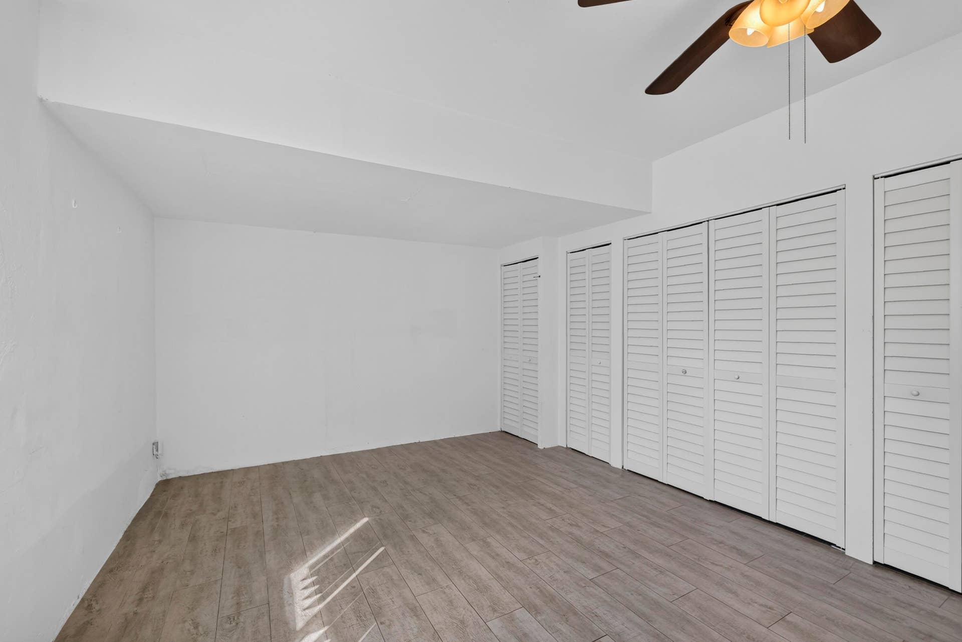 300 SE 11TH Court, Deerfield Beach, Deerfield Beach, FL 33441 048_8I8A0902