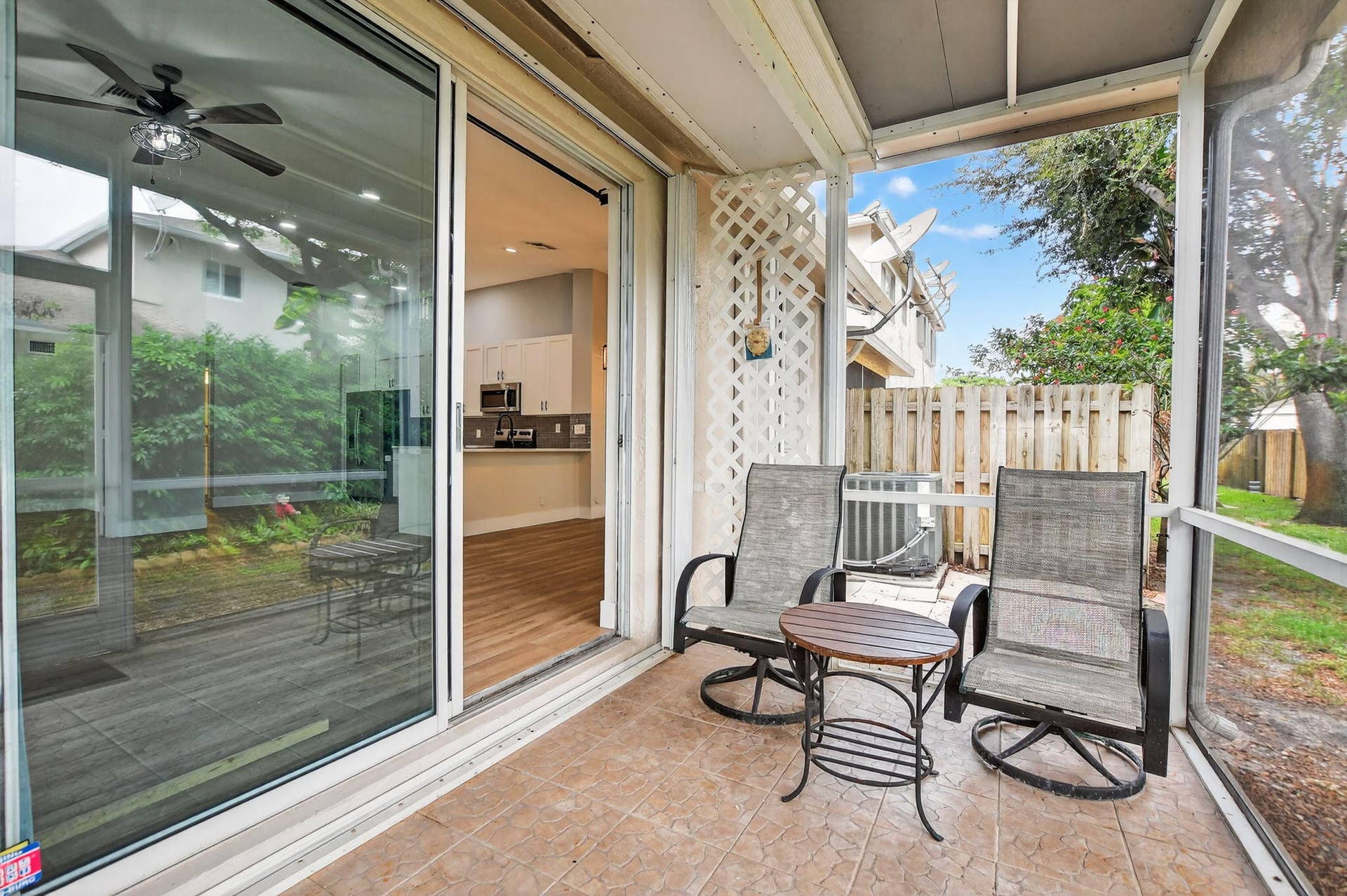 851 NW 42nd Place, Deerfield Beach, FL 33064 27-web-or-mls-059_DSC_0471