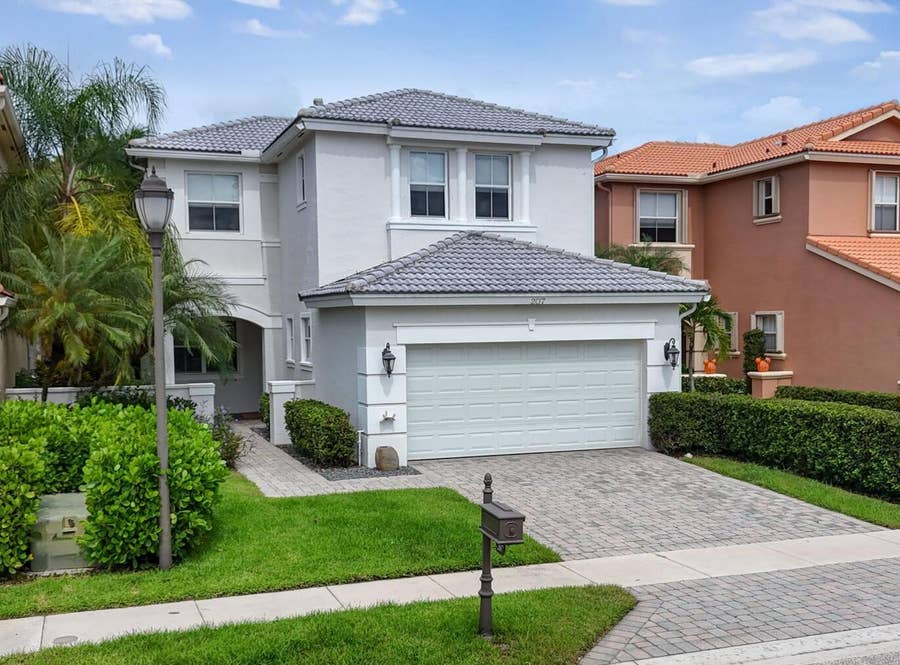 Property photo for 207 ISLE VERDE Way, Palm Beach Gardens, FL