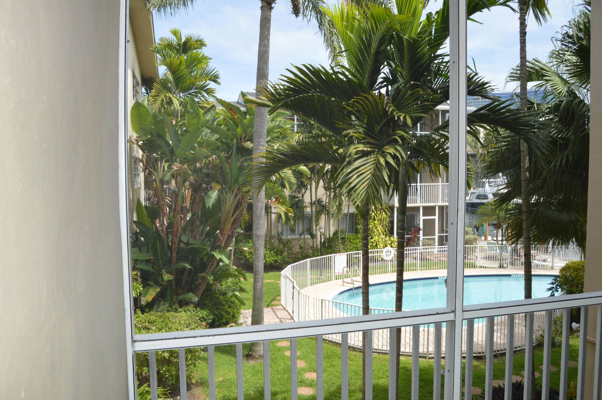 1500 SE 15TH Street, #219, Fort Lauderdale, FL 33316 View From the Sofa