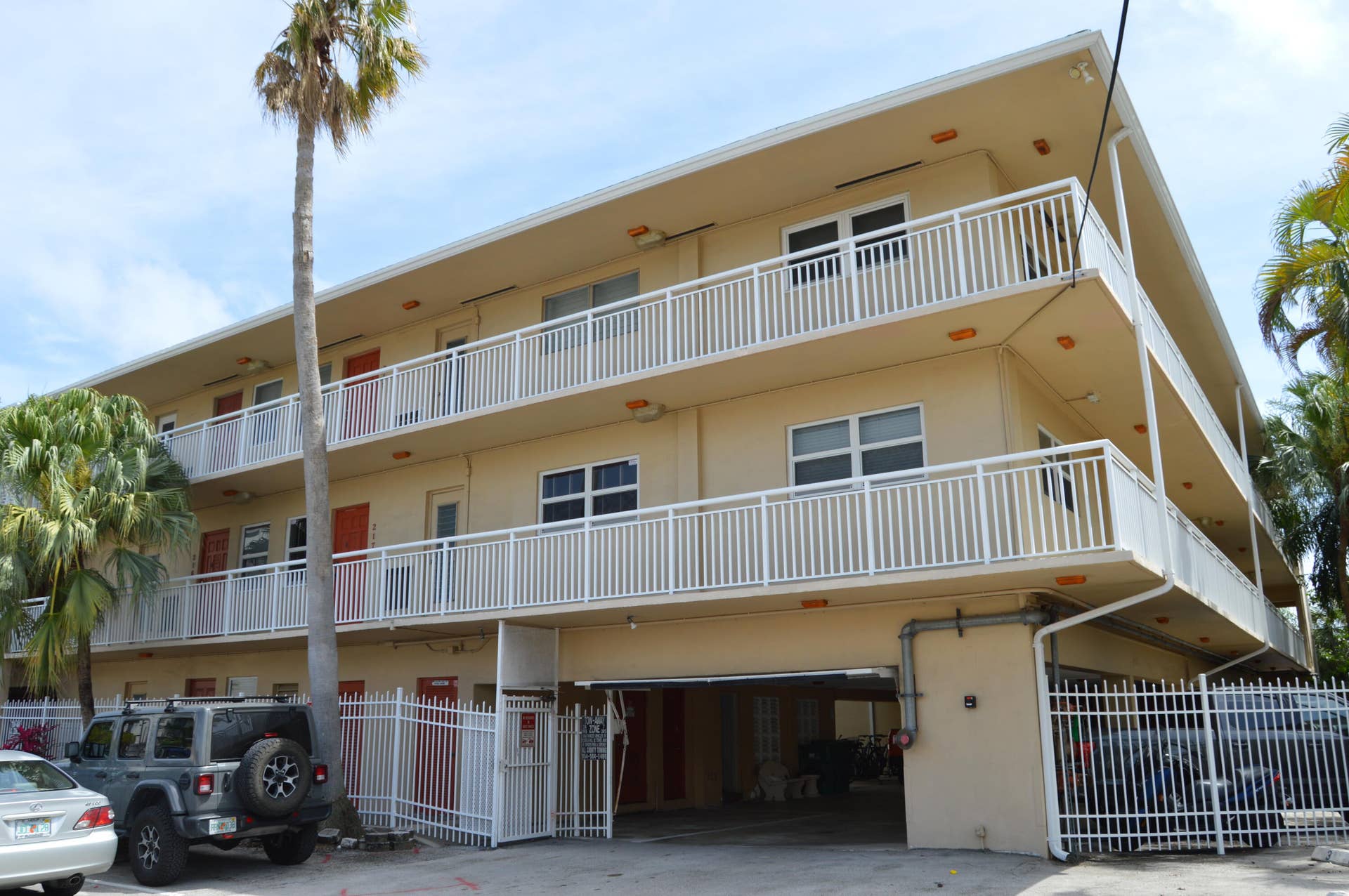 1500 SE 15TH Street, #219, Fort Lauderdale, FL 33316 1500 SE 15th Street Northwest Exposure