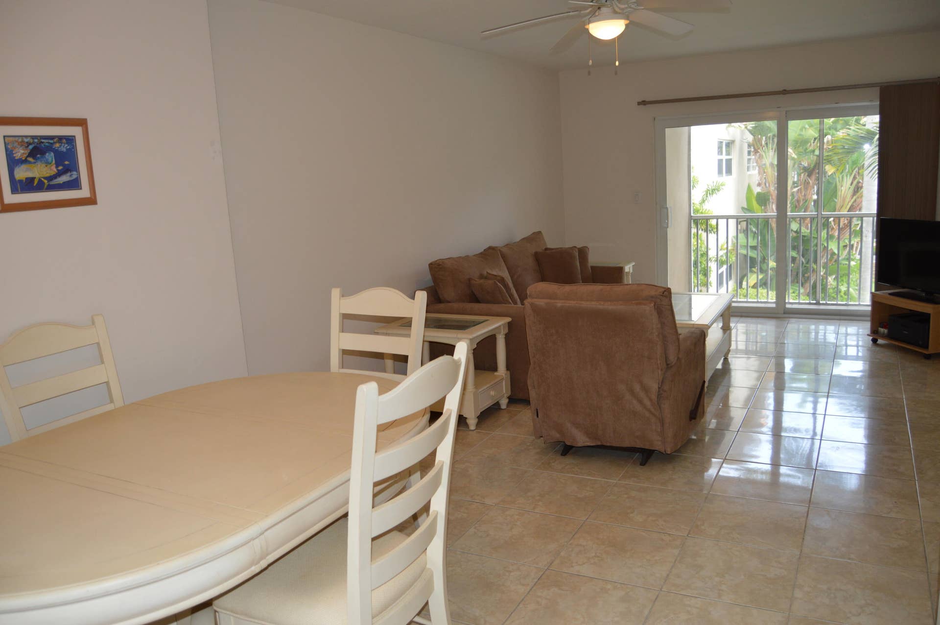 1500 SE 15TH Street, #219, Fort Lauderdale, FL 33316 Upon Entry
