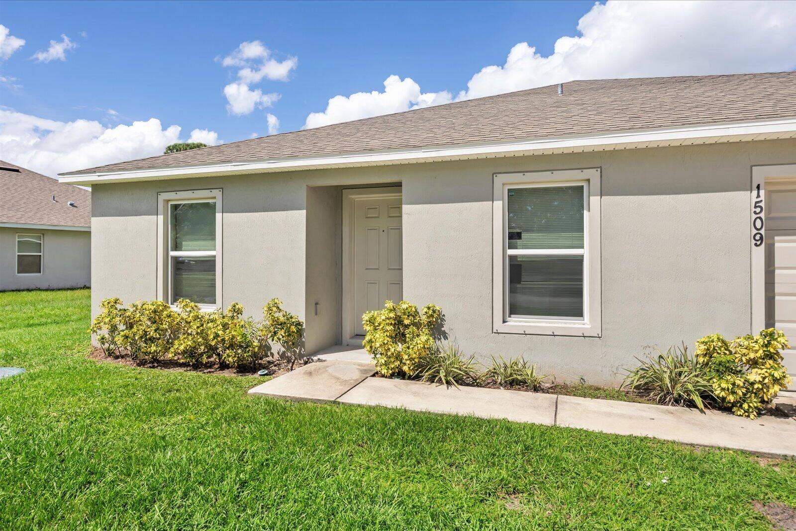 1509 SW BERMEL Avenue, Port St Lucie, FL 34953 04-ber in-30