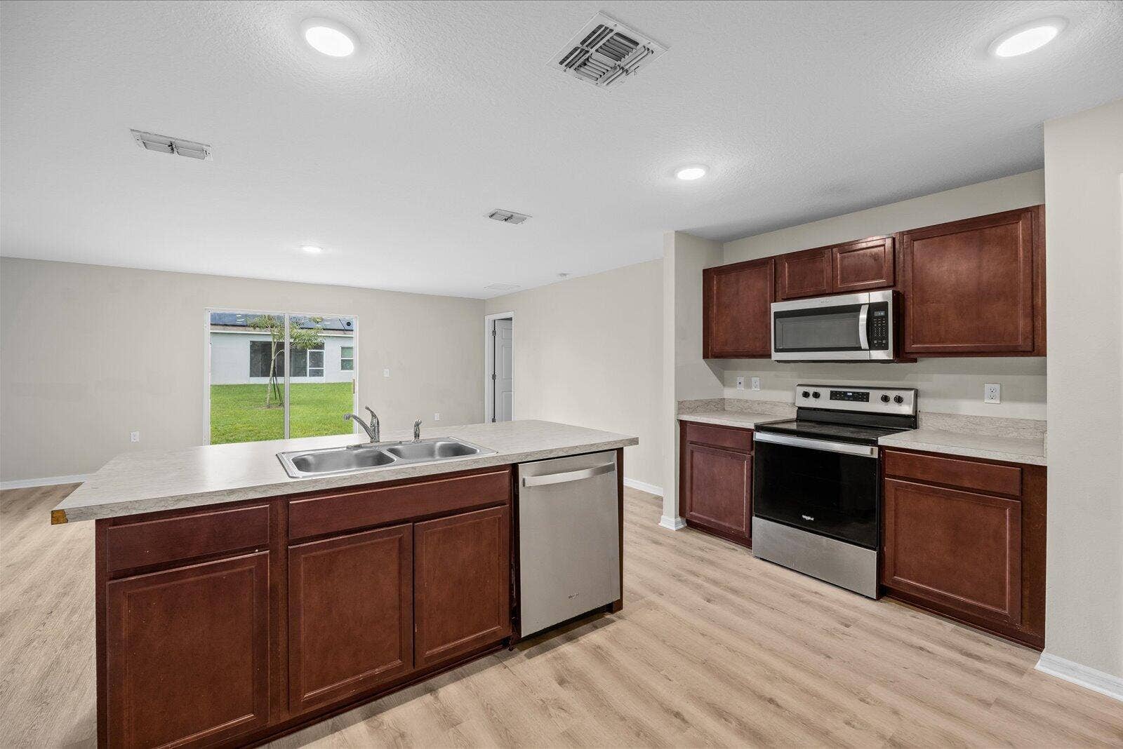 1509 SW BERMEL Avenue, Port St Lucie, FL 34953 13-ber in-12