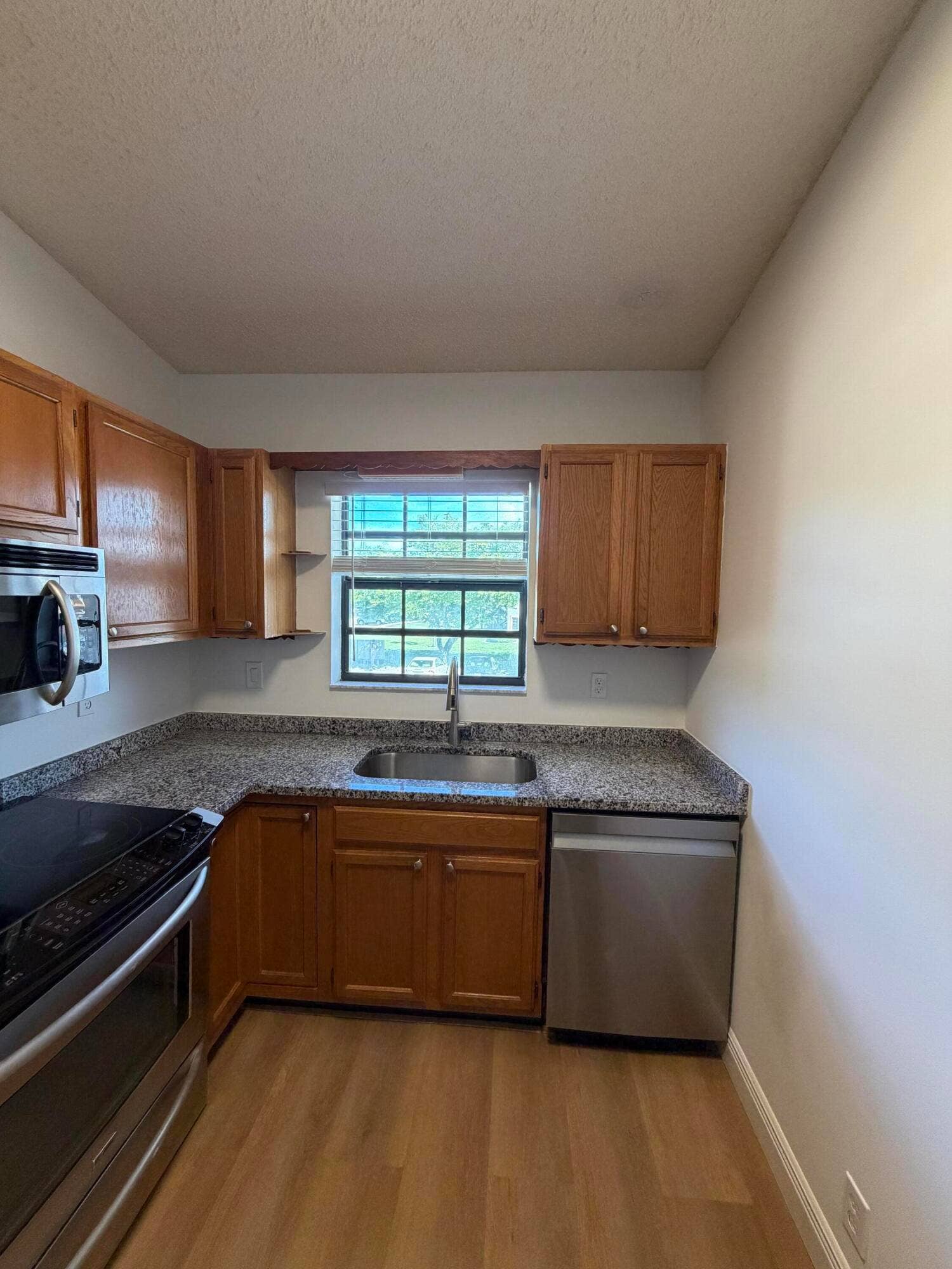 301 NORWOOD Terrace, #N228, Boca Raton, Boca Raton, FL 33431 IMG_2433