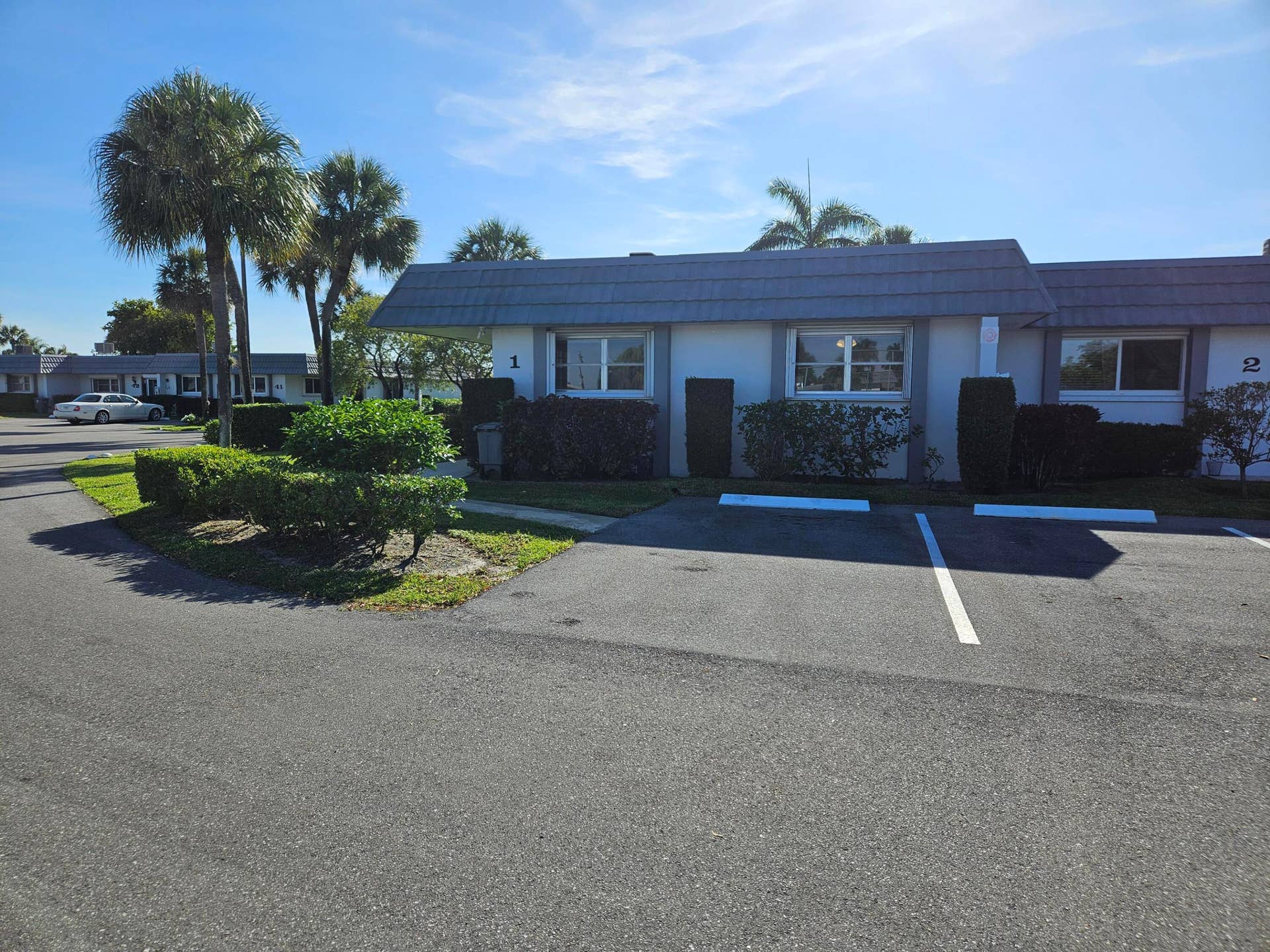 2886 Fernley Drive E, #1, West Palm Beach, FL 33415 Front 2 parking