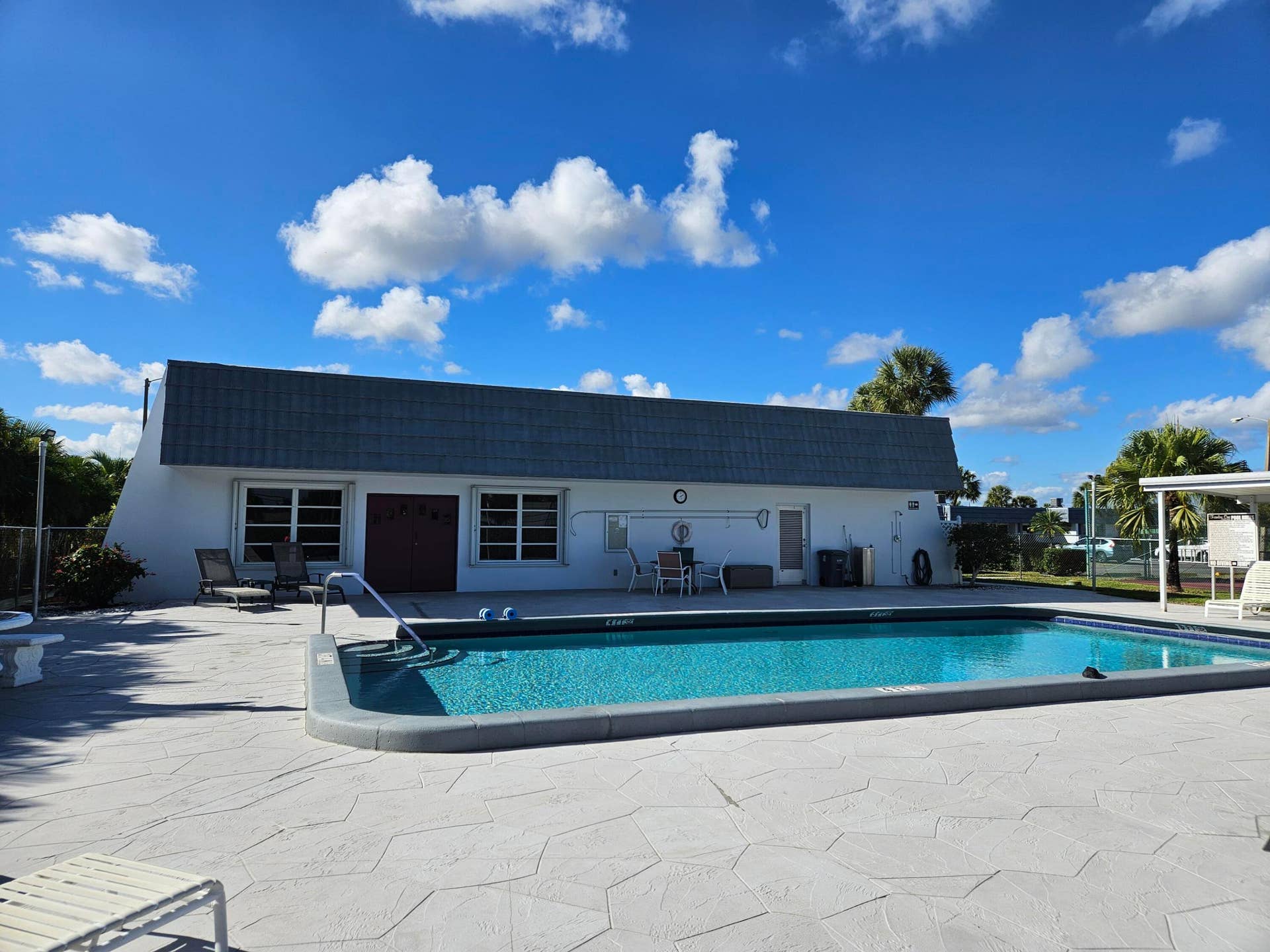 2886 Fernley Drive E, #1, West Palm Beach, FL 33415 Pool