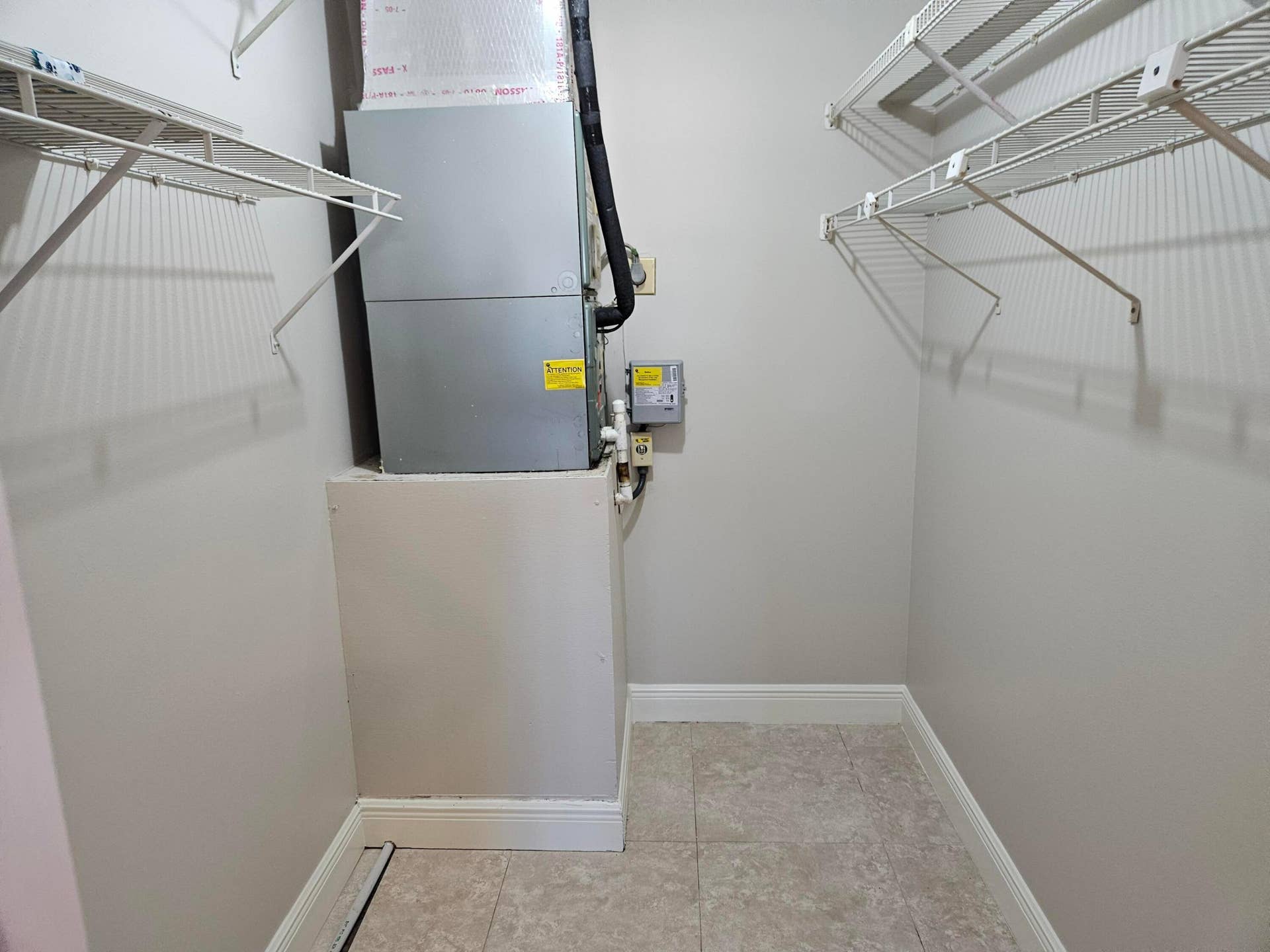 2886 Fernley Drive E, #1, West Palm Beach, FL 33415 Walk in closet