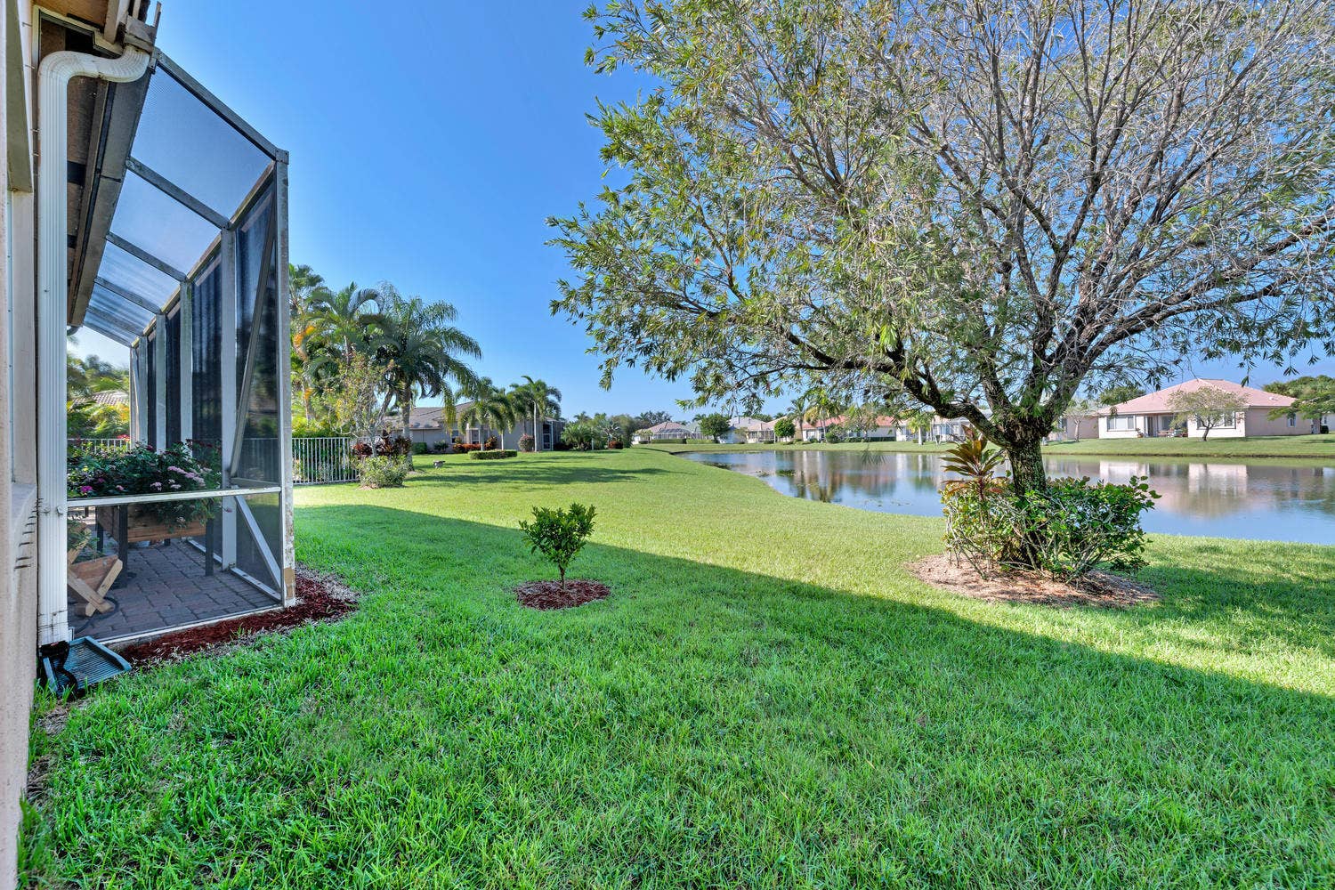 9542 Lantern Bay Circle, West Palm Beach, FL 33411 Rear w Lake