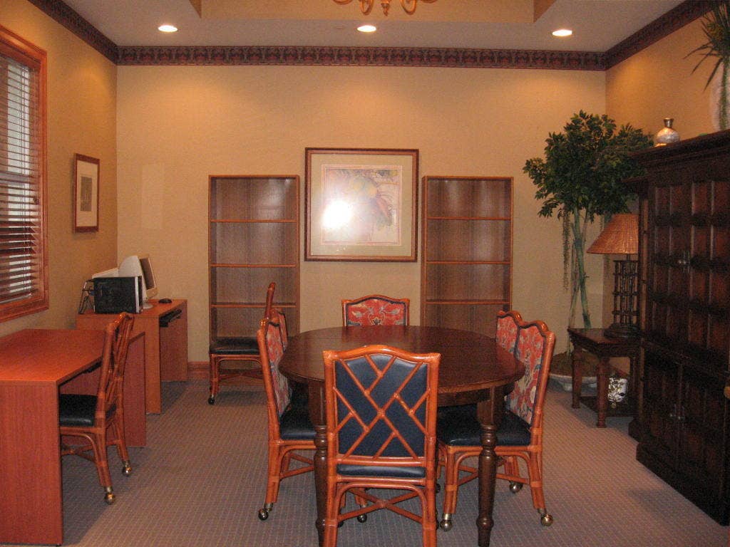 9542 Lantern Bay Circle, West Palm Beach, FL 33411 Library