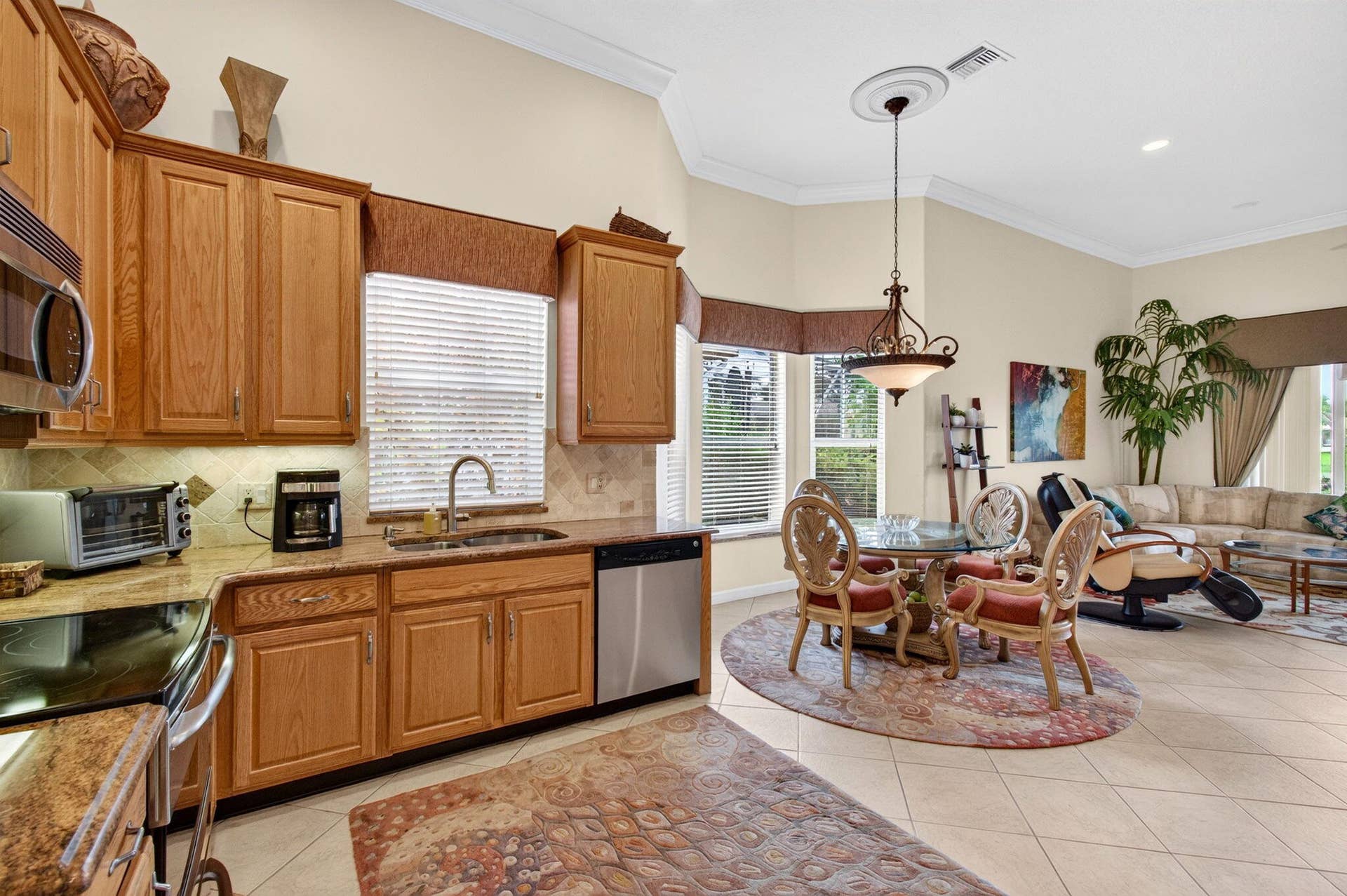 9542 Lantern Bay Circle, West Palm Beach, FL 33411 Kitchen