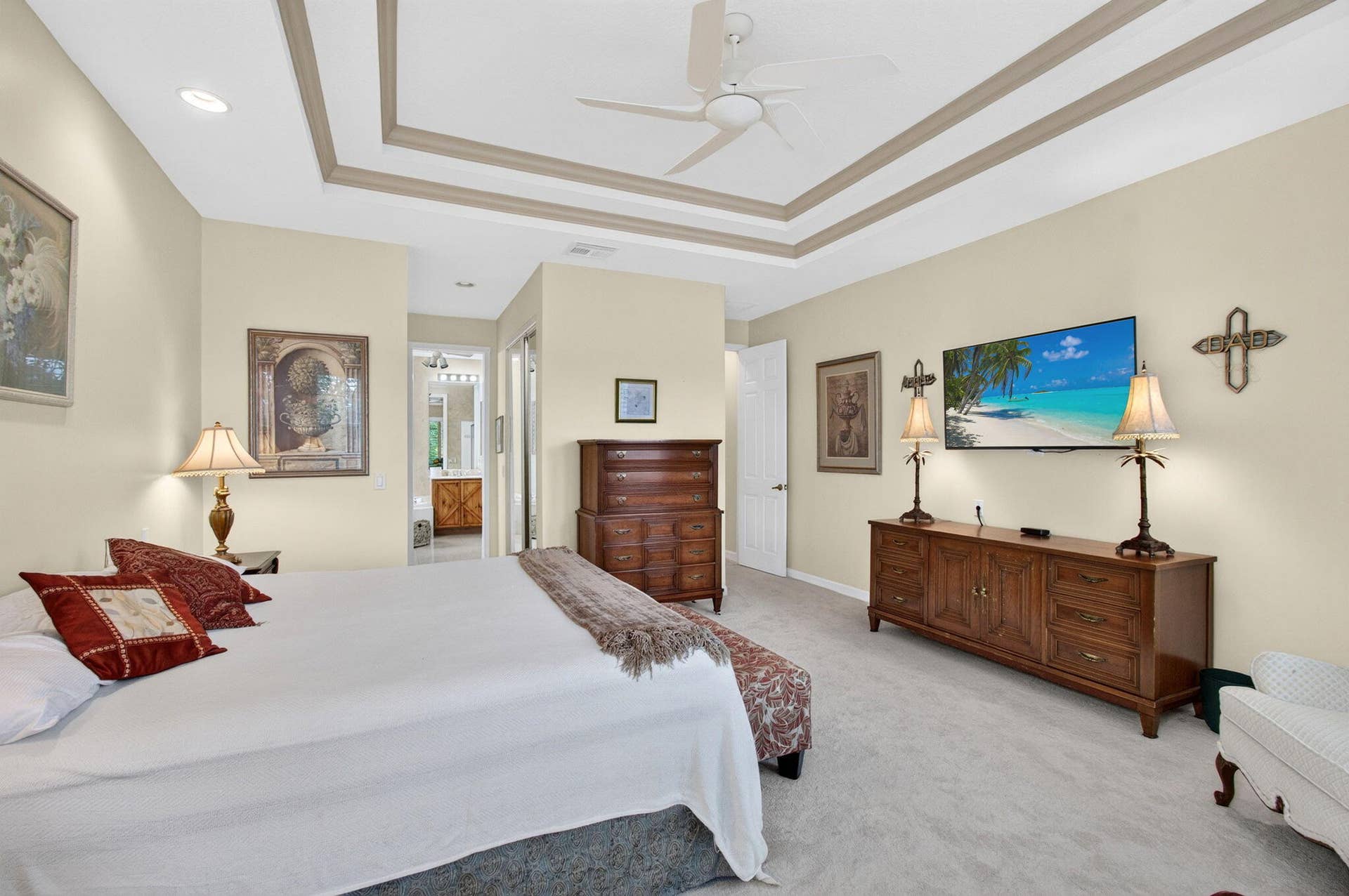 9542 Lantern Bay Circle, West Palm Beach, FL 33411 Multi Tier Tray Ceiling