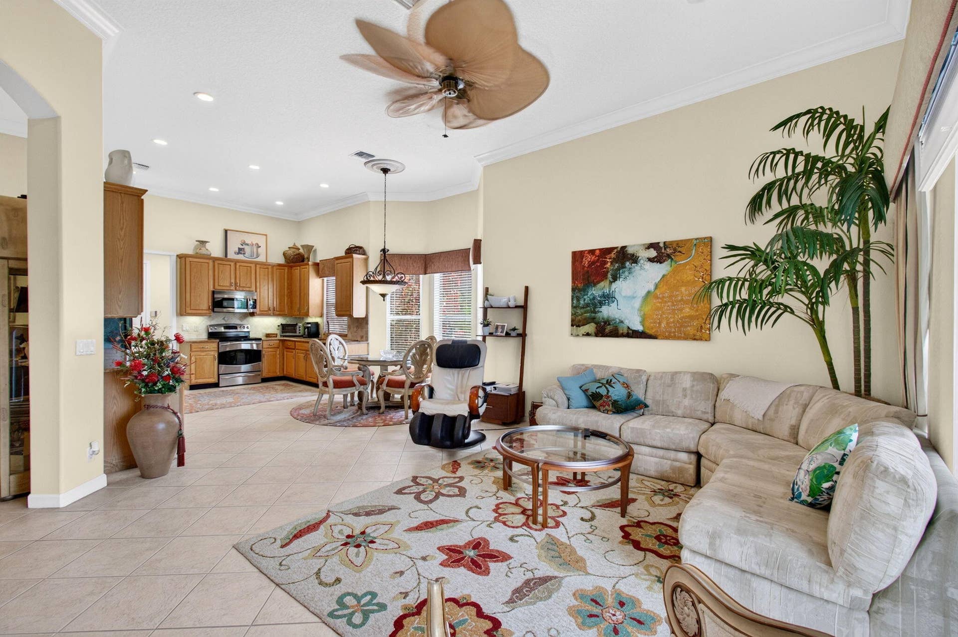 9542 Lantern Bay Circle, West Palm Beach, FL 33411 Kitchen Family Room