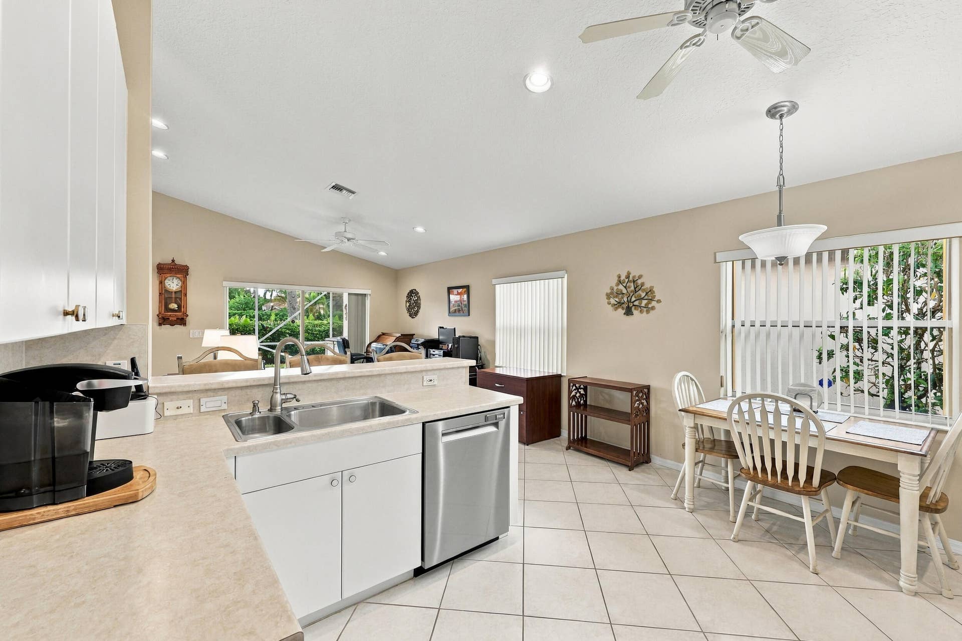 7207 Lombardy Street, Boynton Beach, FL 33472 453A2324