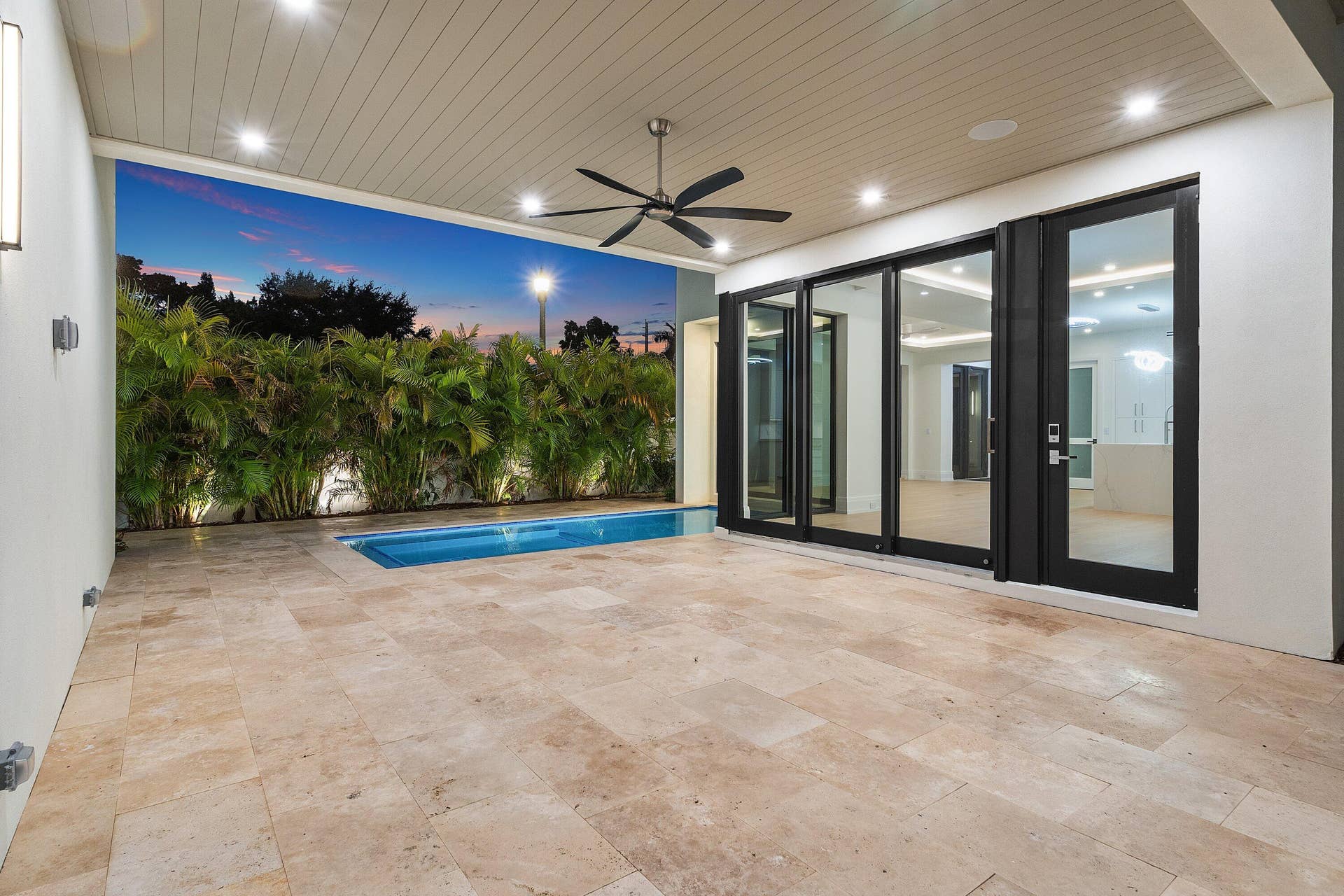 008-735Southeast4thAvenue-DelrayBeach-FL