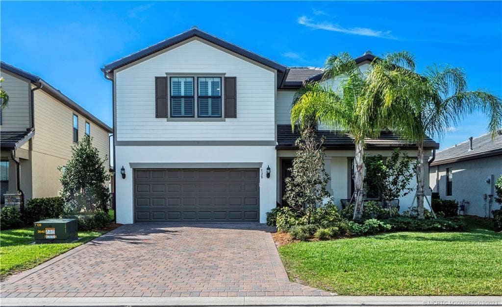 728 S E Boboli Way, Port St Lucie, FL 34984 nik front house