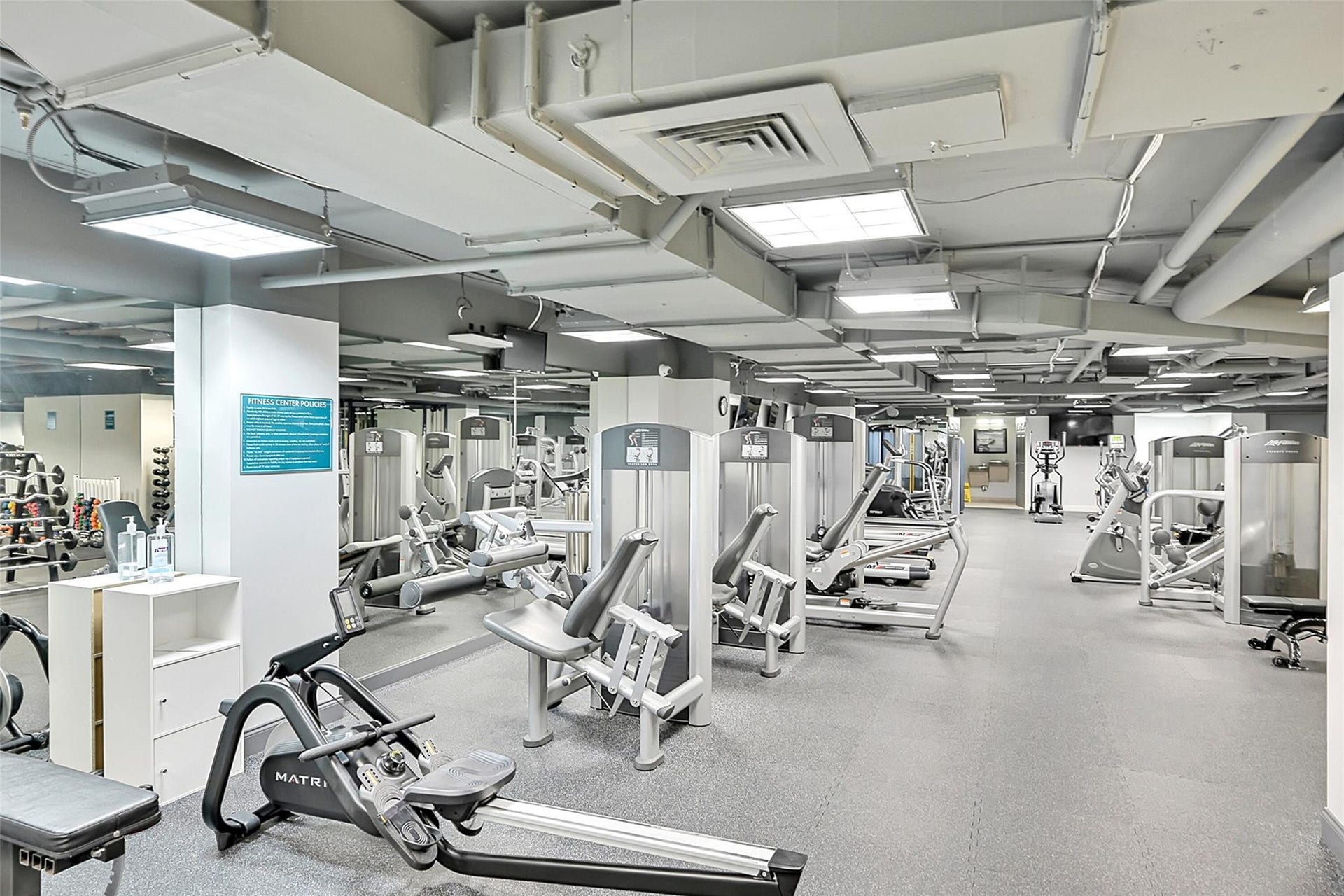 3020 NE 32ND Avenue, #805, Fort Lauderdale, FL 33308 Enjoy the convenience of an on site fitness center, making it easy to maintain a healthy and active lifestyle.