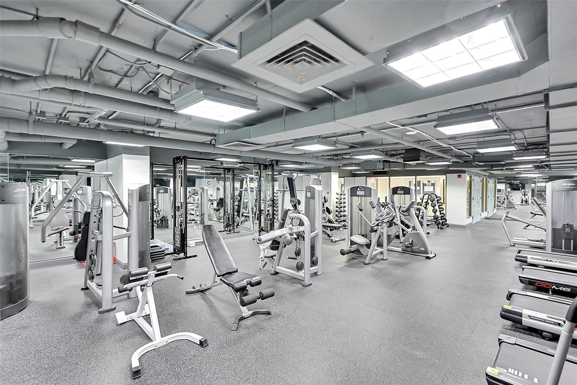 3020 NE 32ND Avenue, #805, Fort Lauderdale, FL 33308 Stay active and energized in the well equipped fitness center just steps from your home.