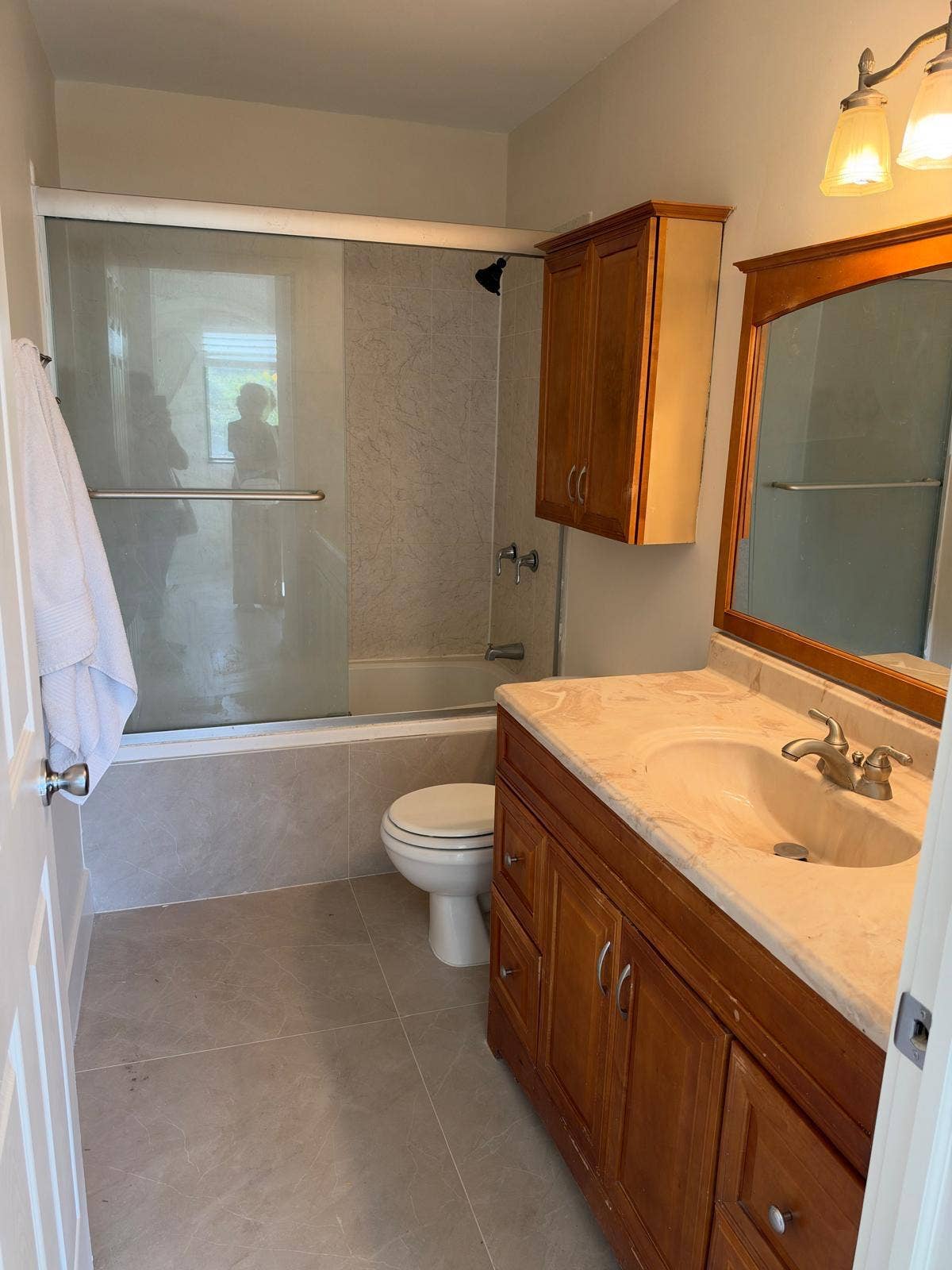 700 NOTTINGHAM Circle, #F, Greenacres, Greenacres, FL 33463 Bath