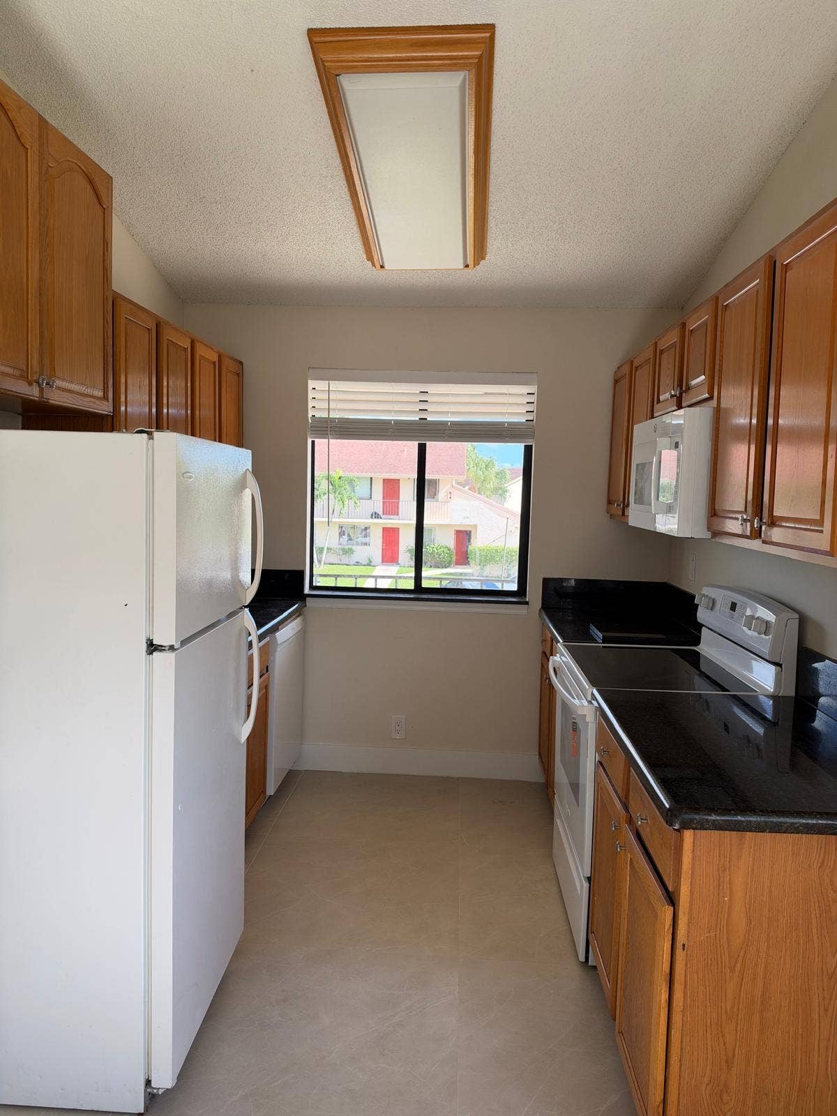 700 NOTTINGHAM Circle, #F, Greenacres, Greenacres, FL 33463 Kitchen
