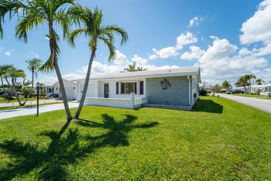 Property photo for 1601 SW 18TH Street SW, Boynton Beach, FL