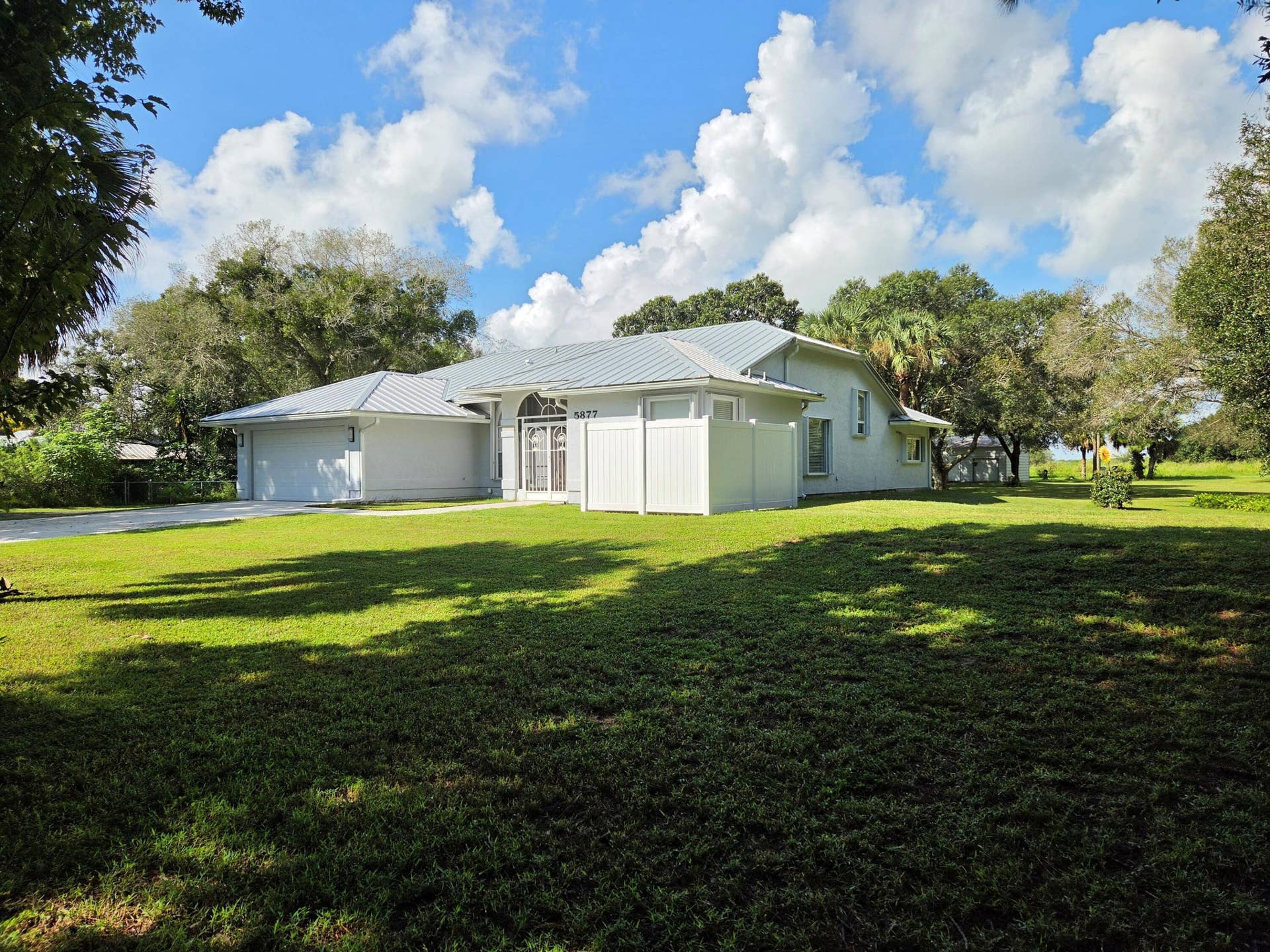 5877 Clydesdale Lane, Fort Pierce, FL 34987 resize_1048481