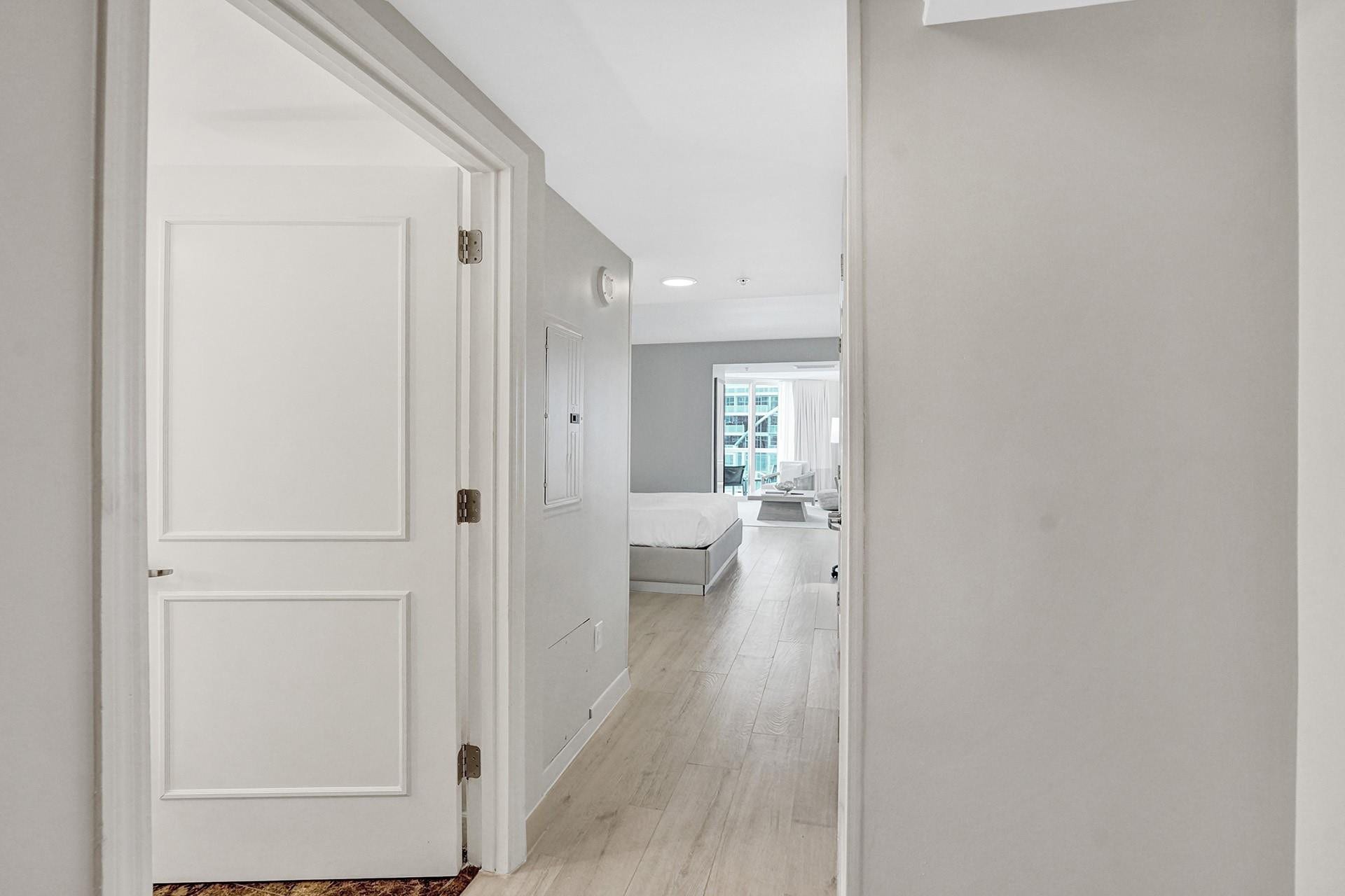 505 N FORT LAUDERDALE BEACH Boulevard, #1109, Fort Lauderdale, FL 33304 Photo 4